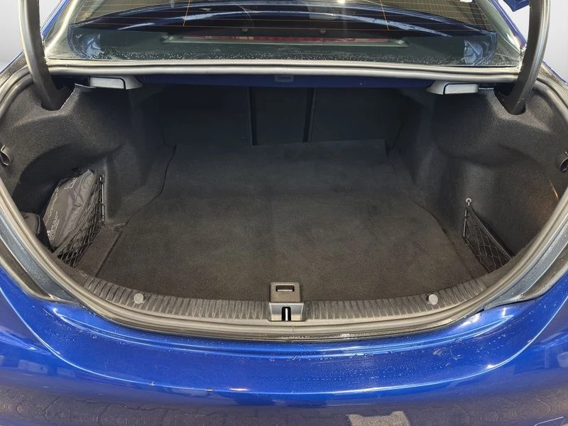 Mercedes-Benz C-Klasse 200 d NAVI PANO KAMERA TEMPOMAT PDC SHZ