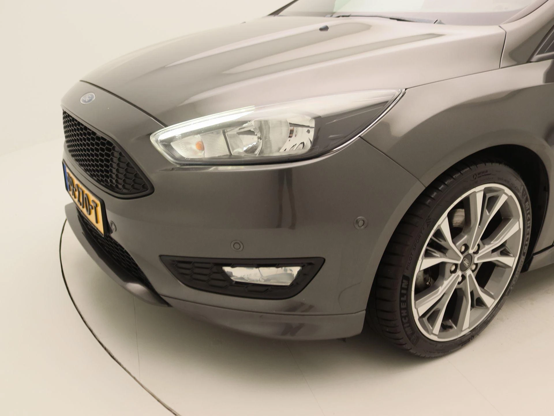 Ford-Focus-image-14