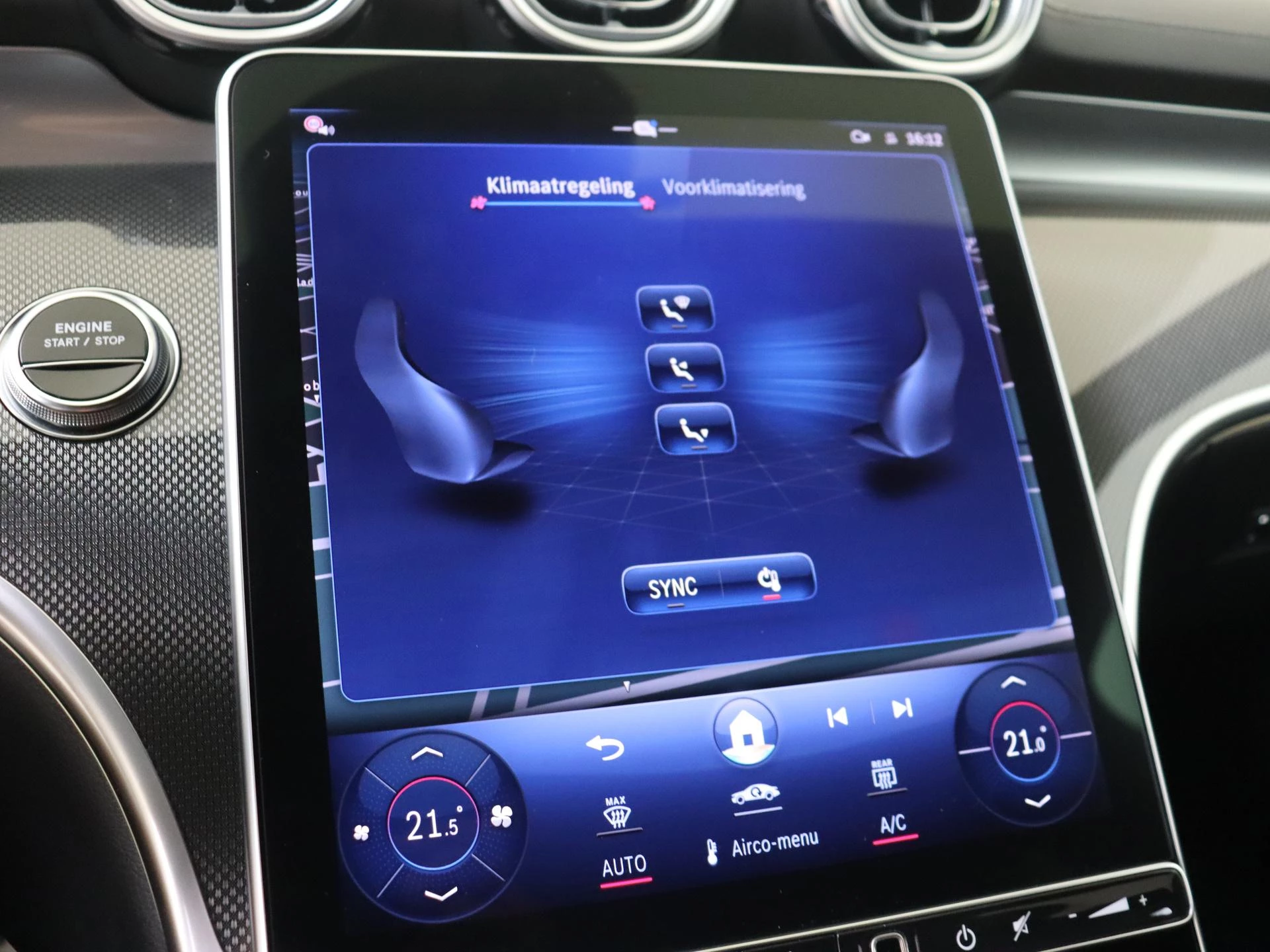 Mercedes-Benz-C-Klasse-image-18