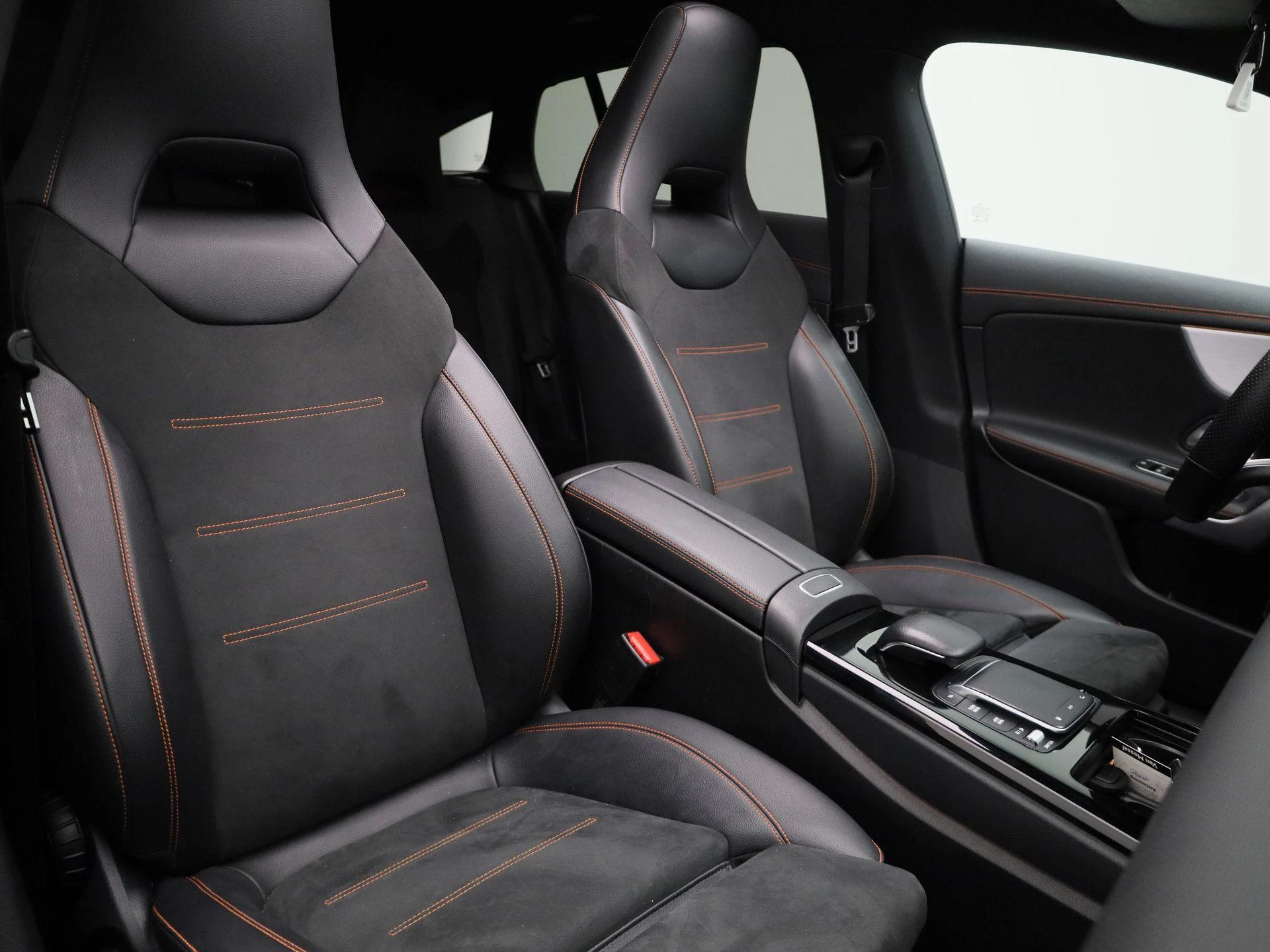 Mercedes-Benz CLA Shooting Brake 200 Premium Plus
