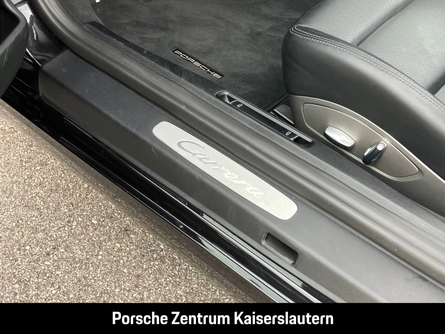 Porsche 911 991 Carrera Cabriolet Sportabgas PASM BOSE carrera