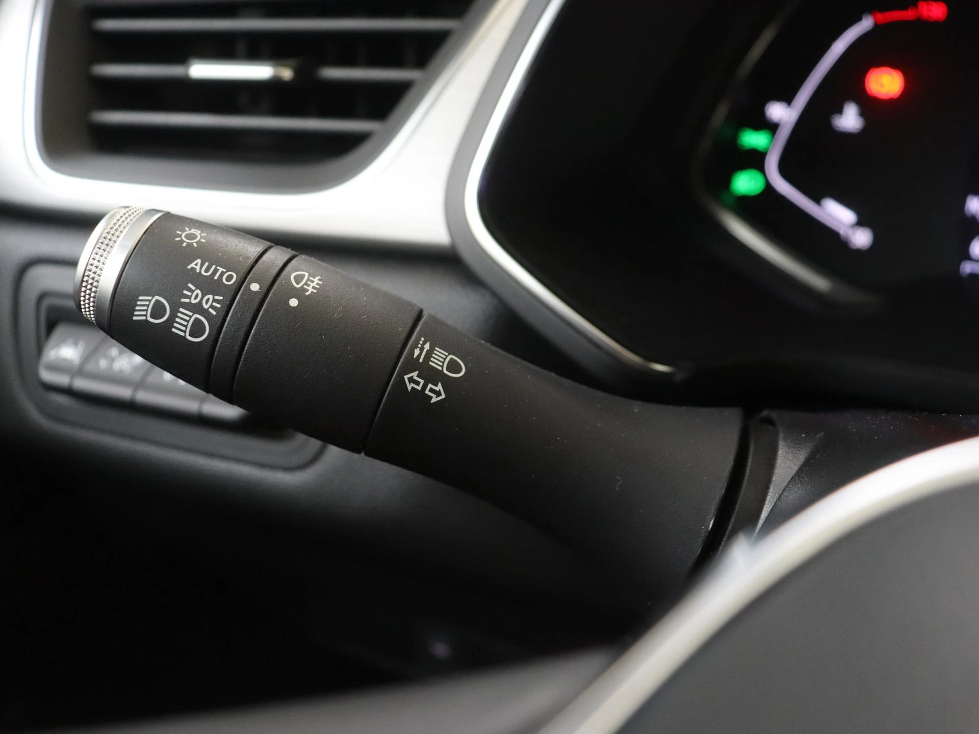 Renault-Captur-image-23