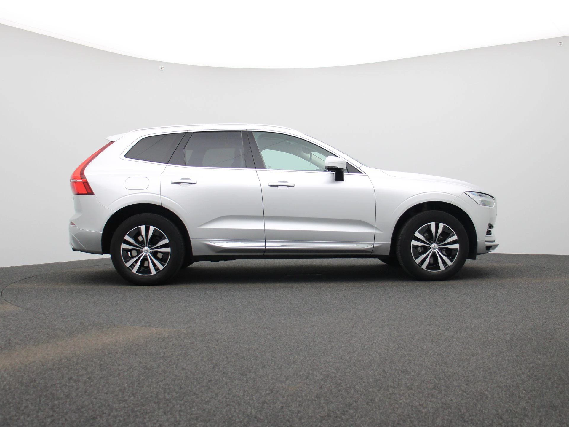 Volvo-XC60-image-5