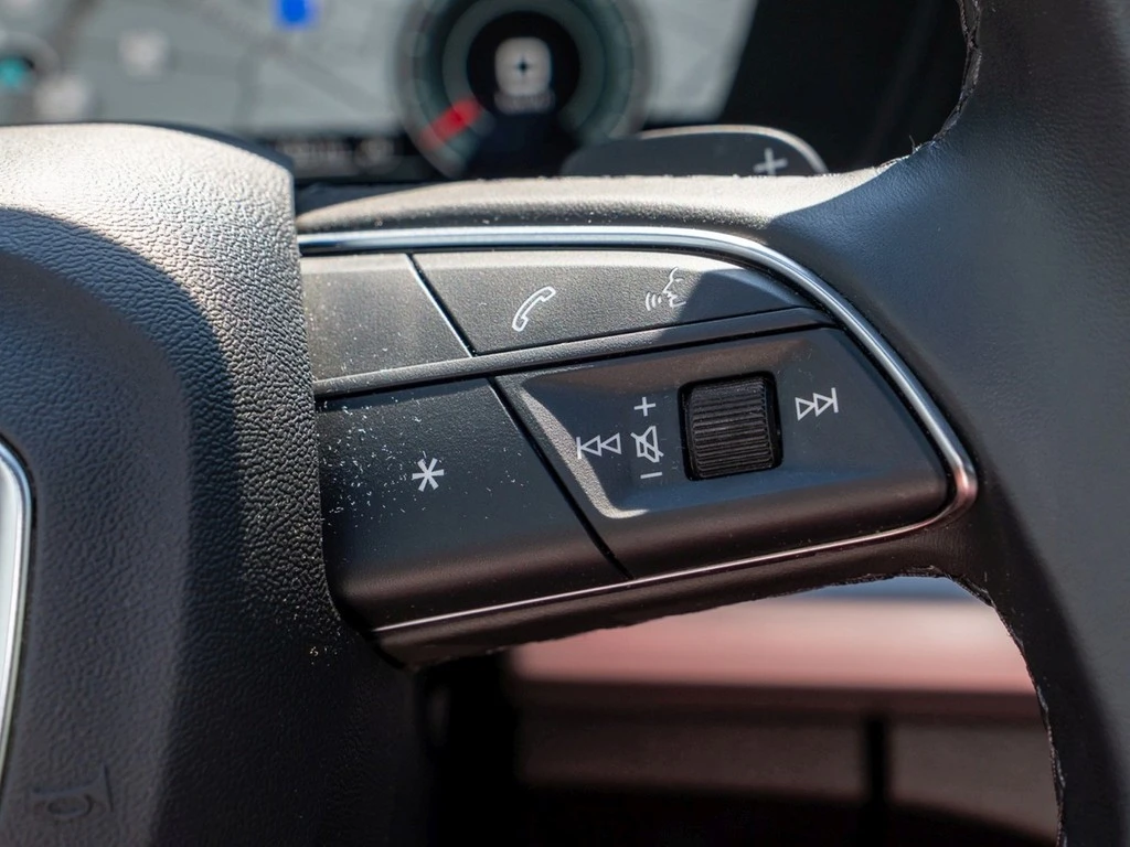 Audi Q5 40 TDI quattro S-tronic Navi AHK Kamera