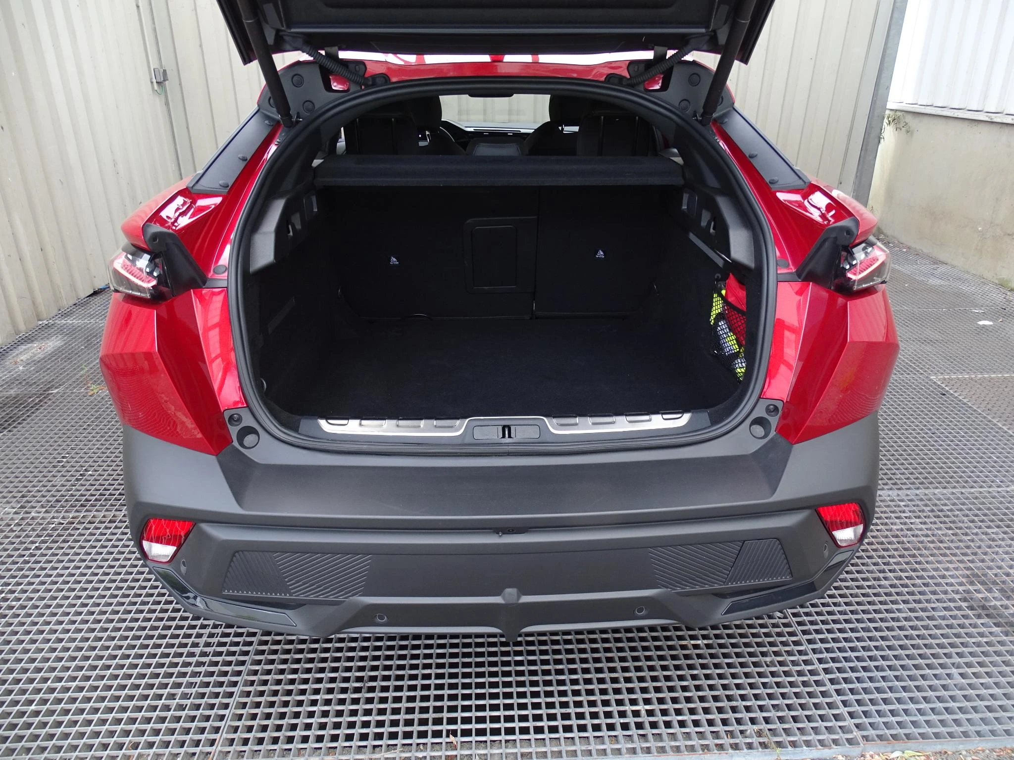 Peugeot-408-image-17