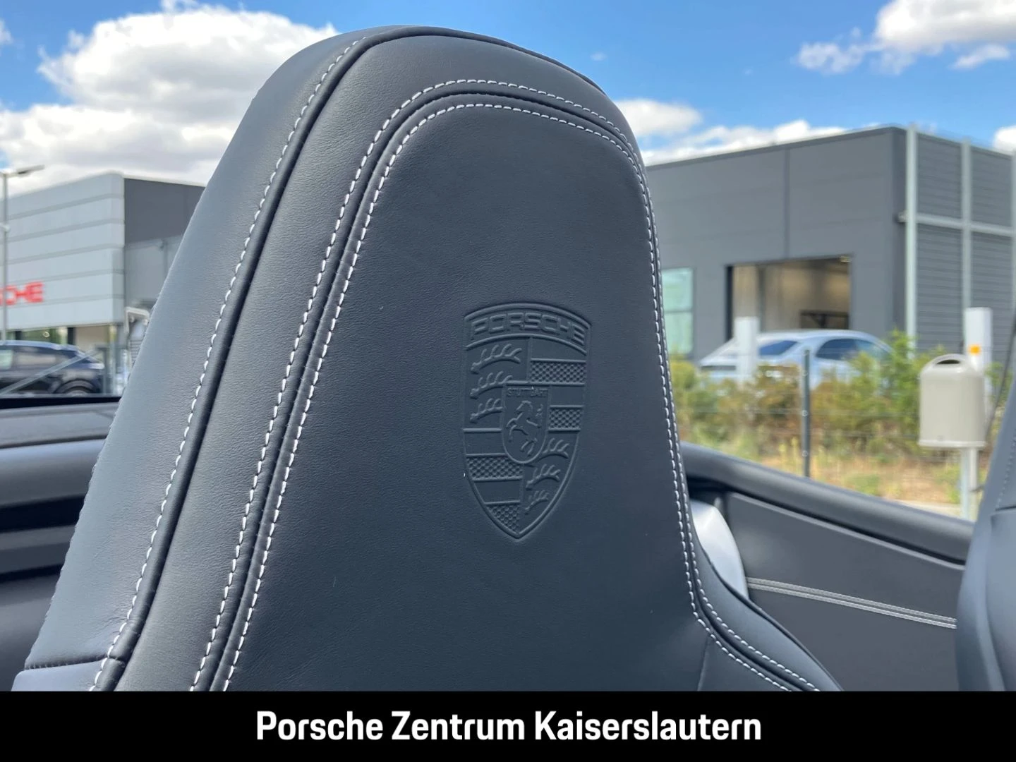 Porsche-911-image-30