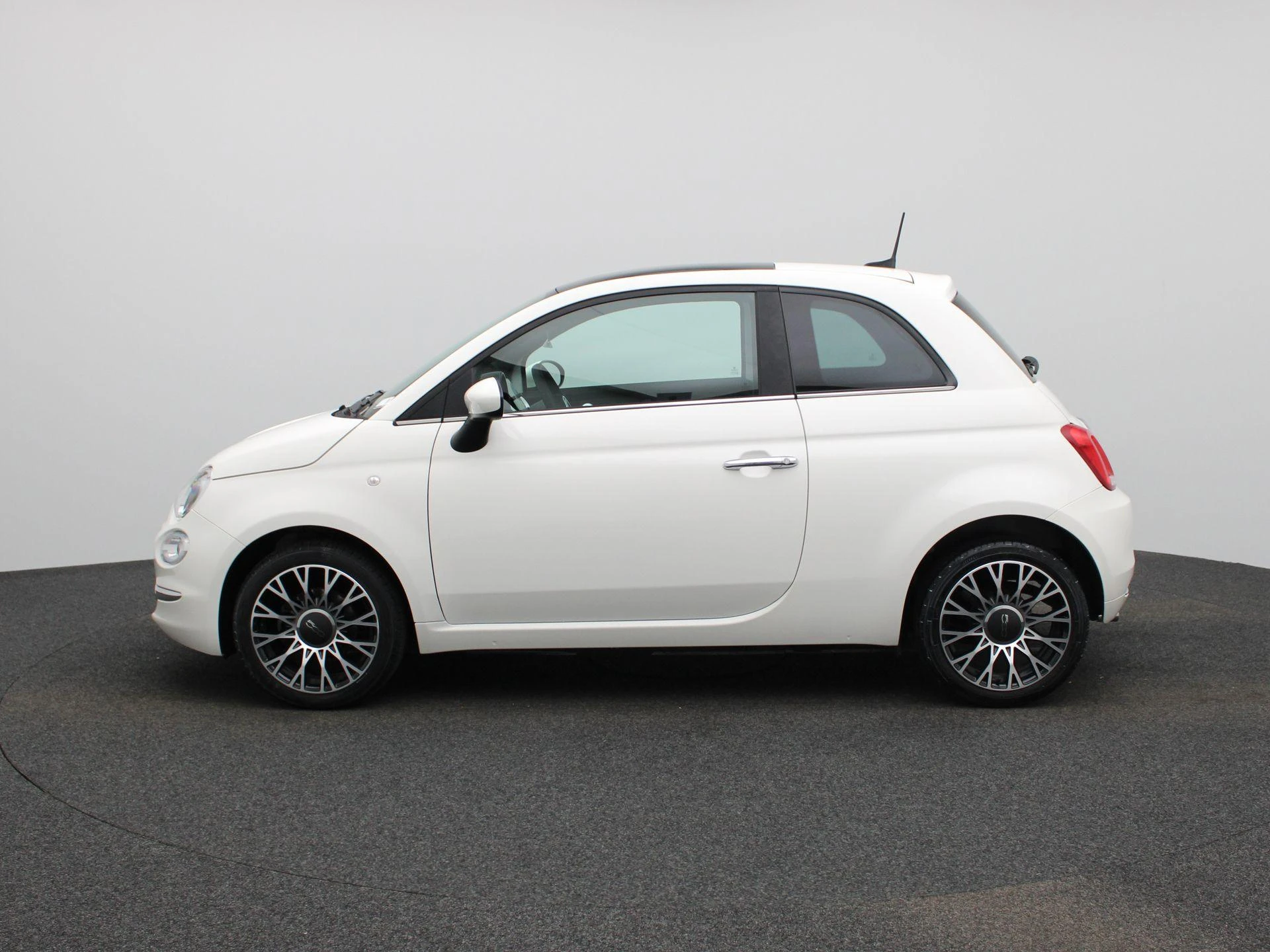 Fiat-500-image-3