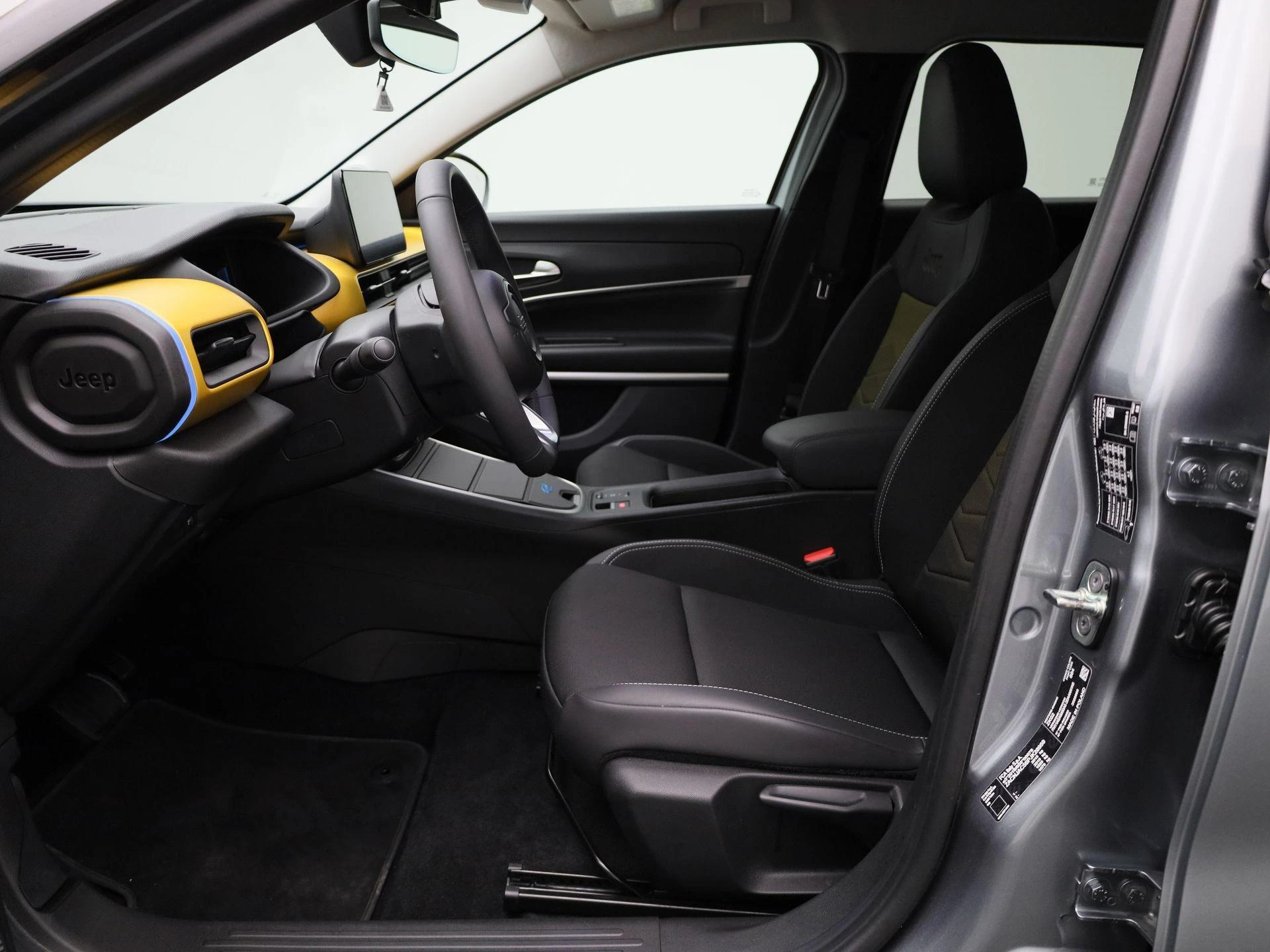 Jeep-Avenger-image-8
