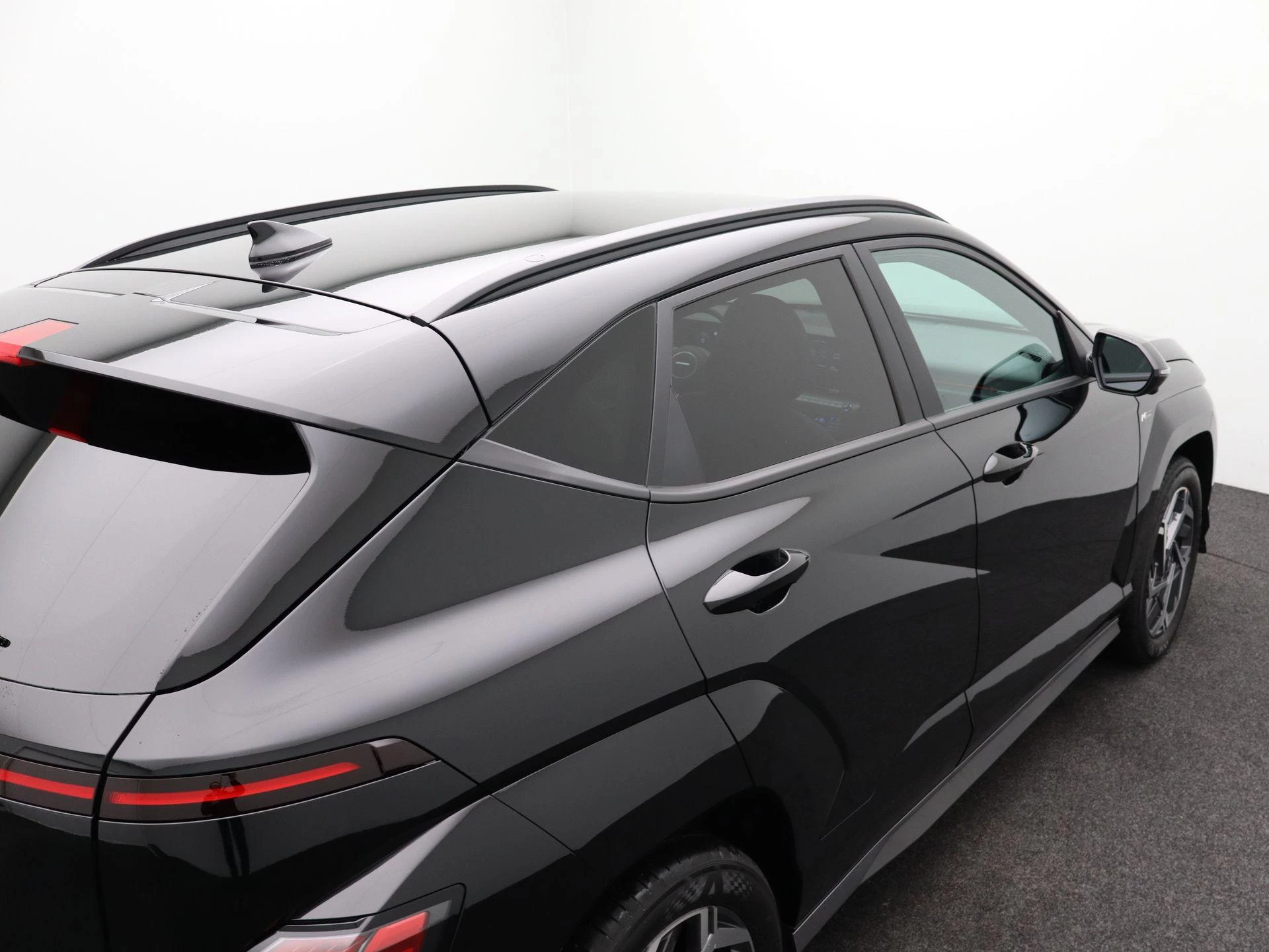 Hyundai-Kona-image-39