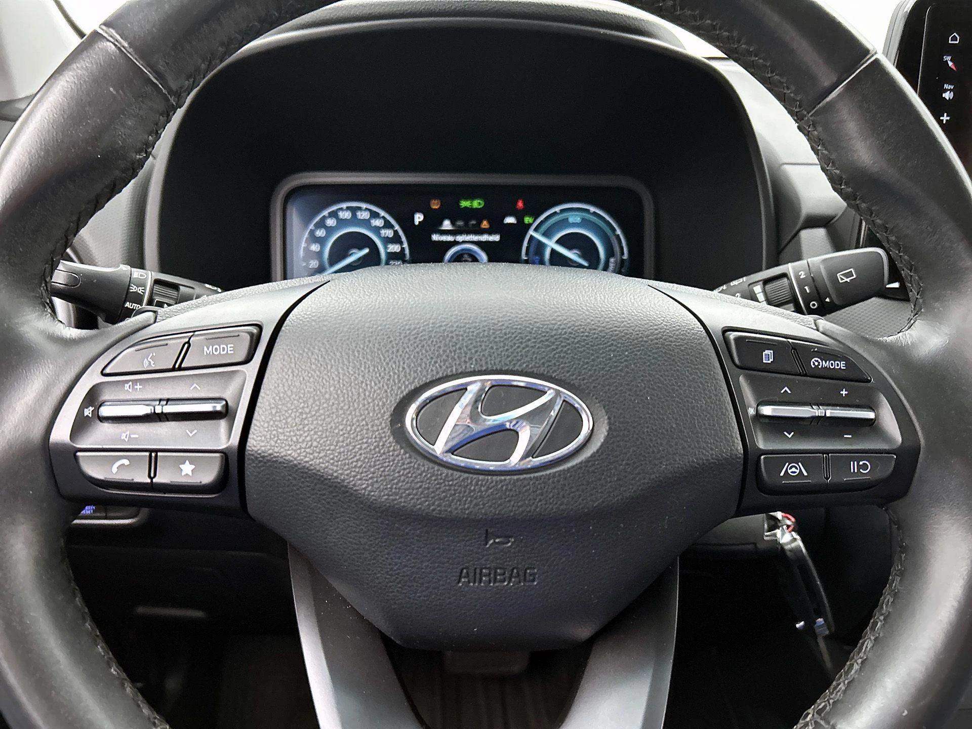 Hyundai-Kona-image-33