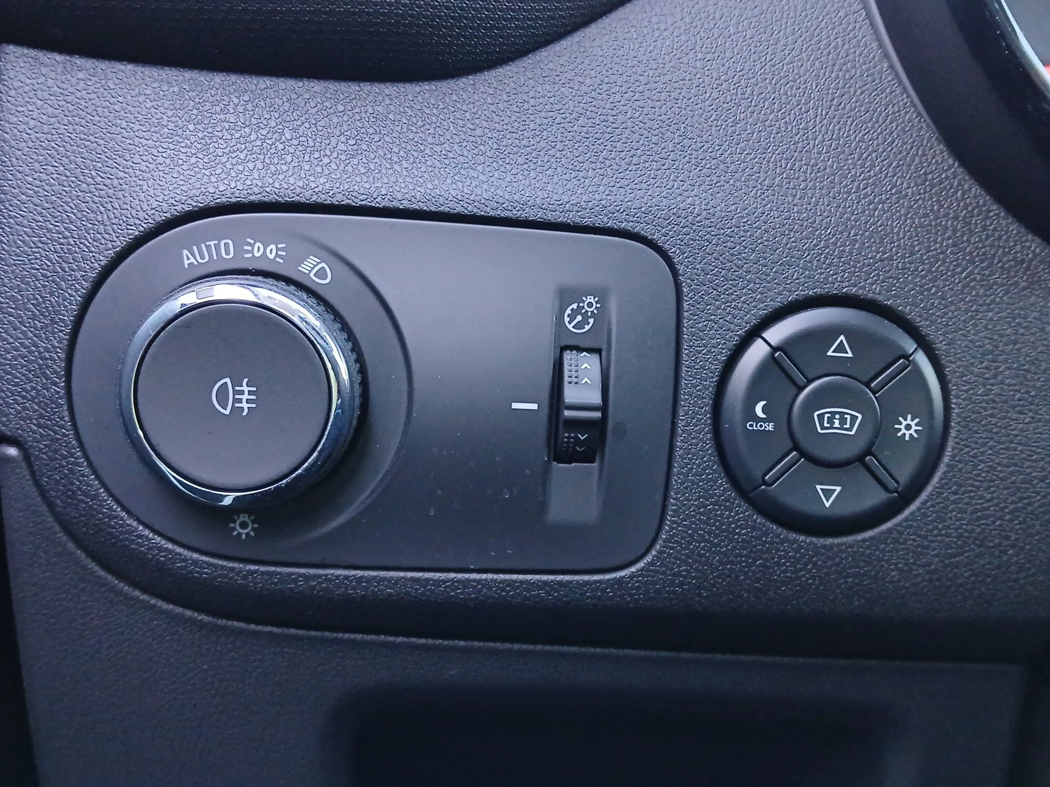 Opel-Crossland X-image-18