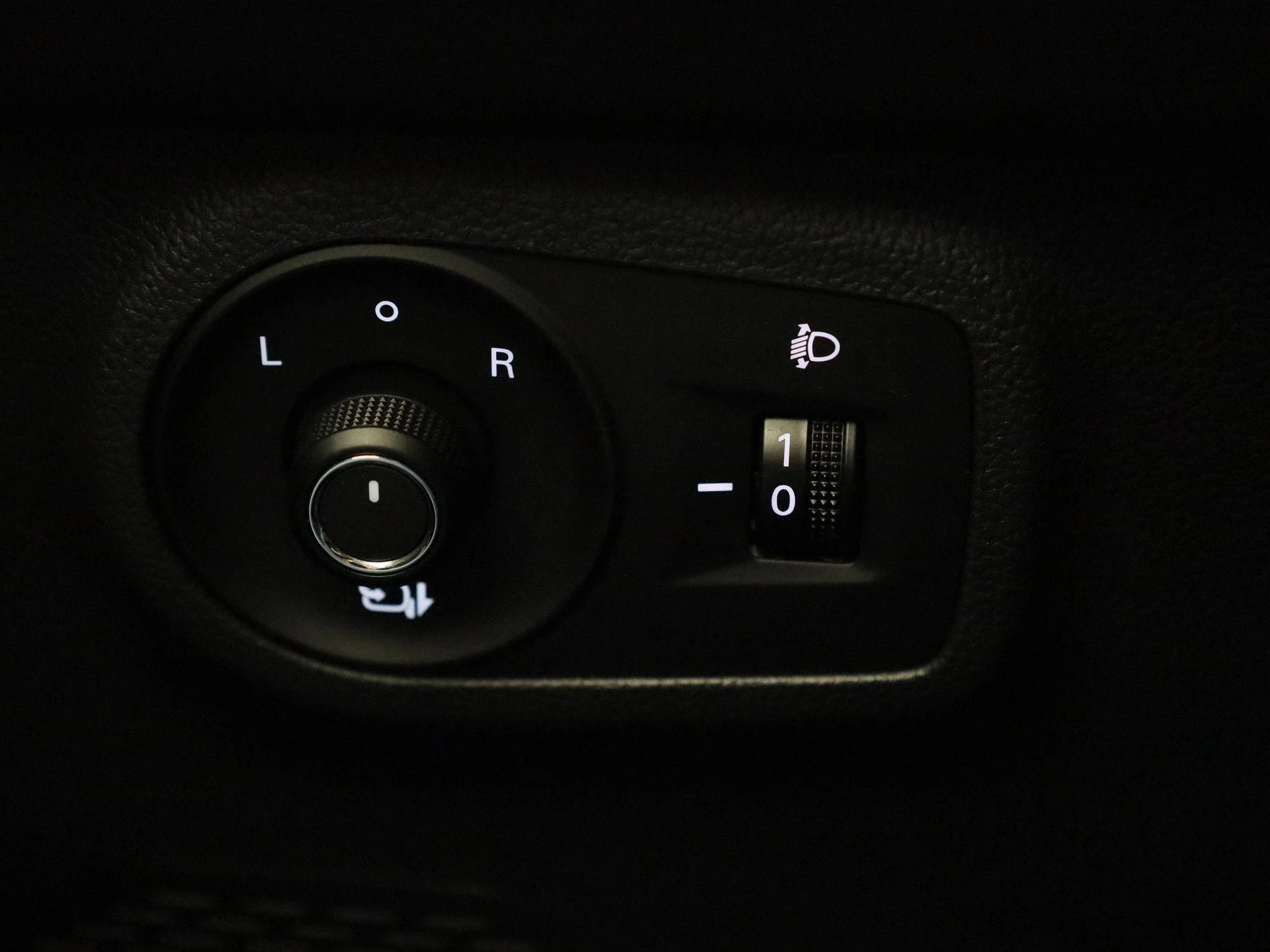 MG-ZS EV-image-27