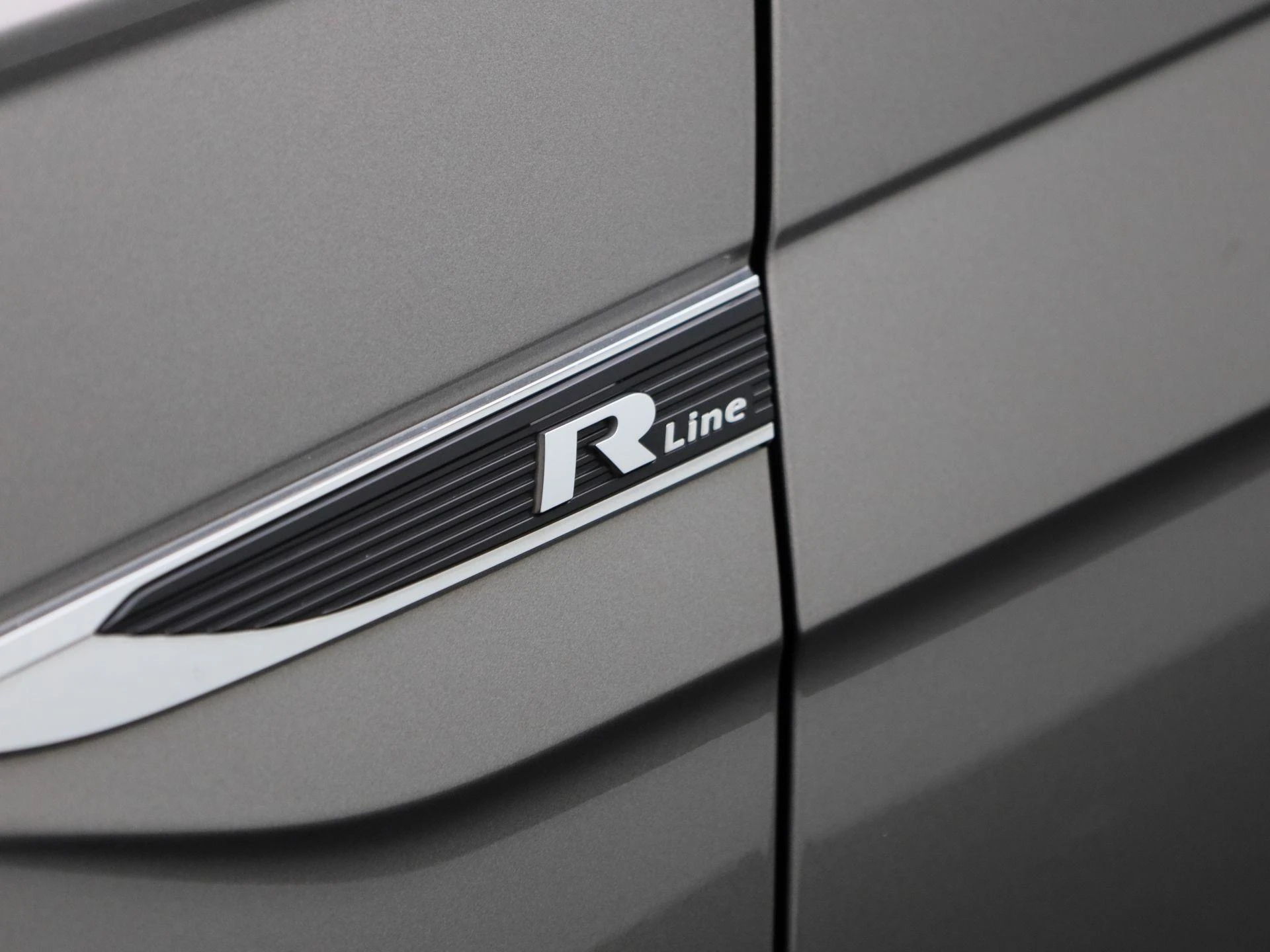 Volkswagen-Polo-image-14