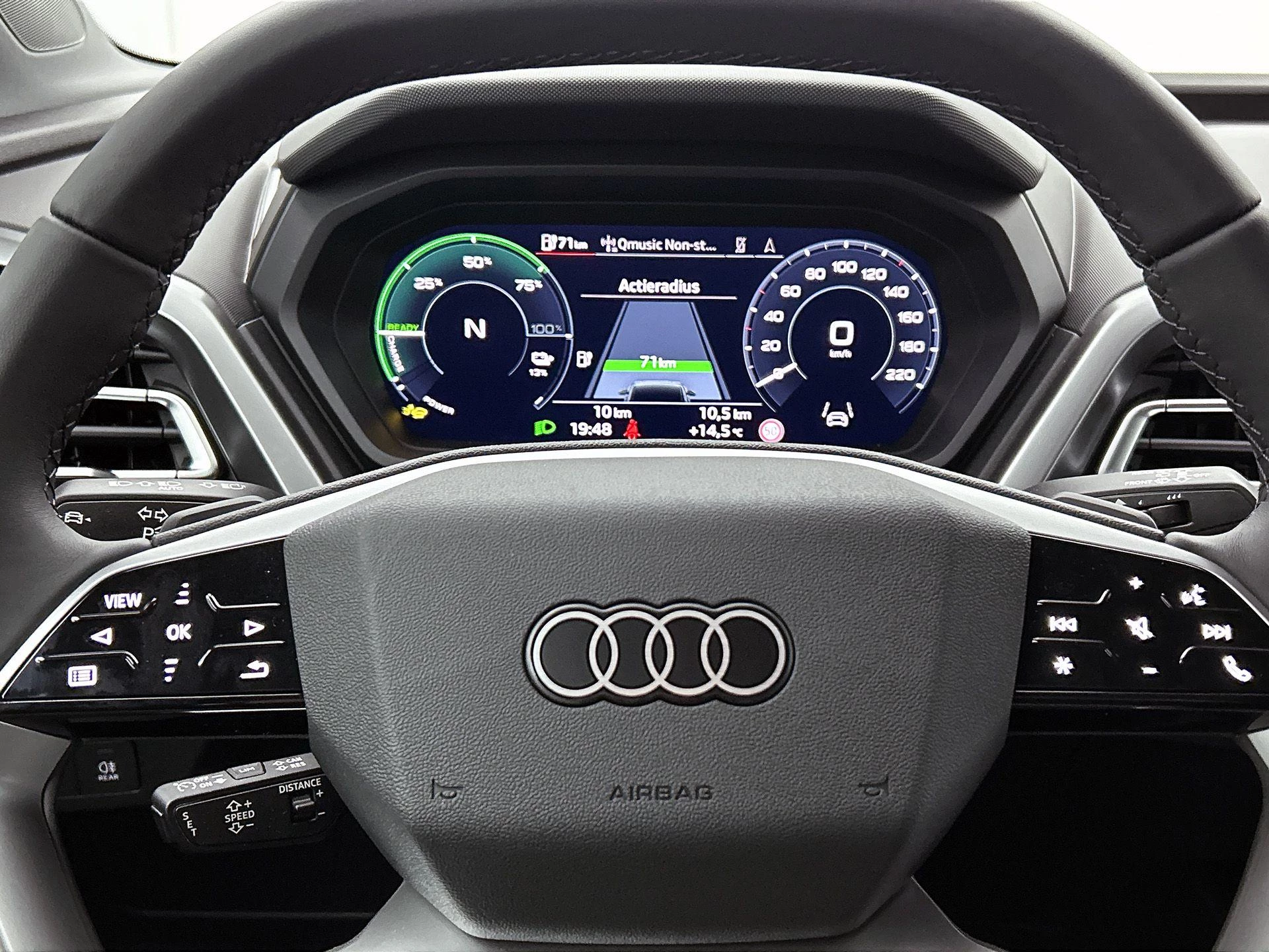 Audi-Q4 e-tron-image-28