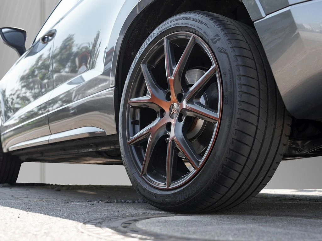 CUPRA Ateca 2.0 TSI DSG VZ 4Drive Navi/RFK/SHZ