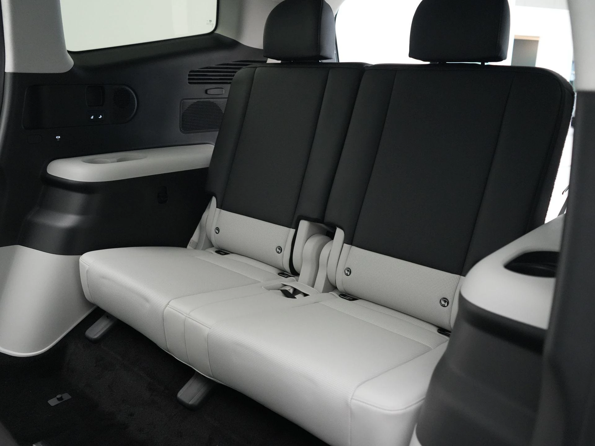 Hyundai-IONIQ 9-image-44