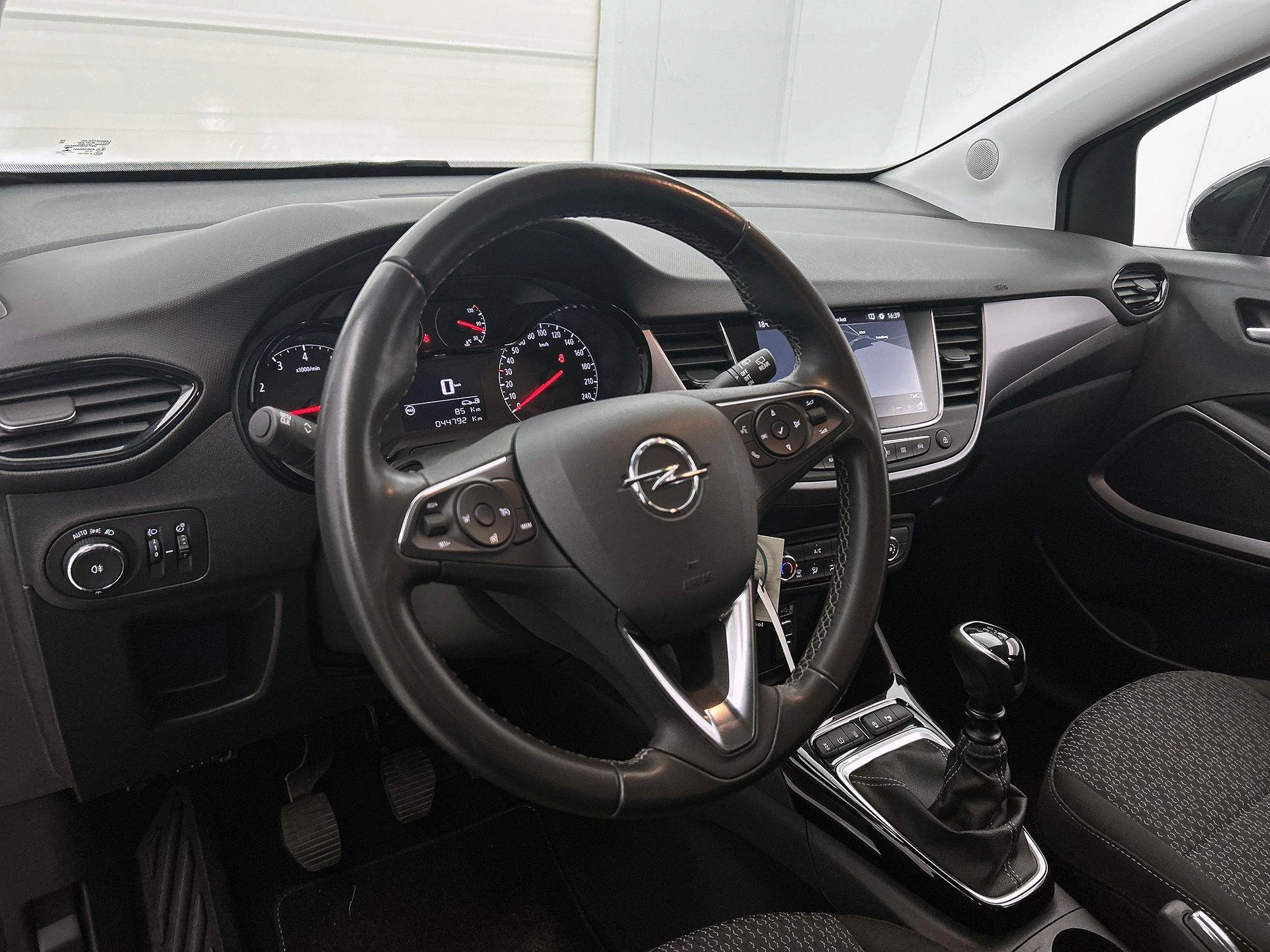 Opel-Crossland-image-12