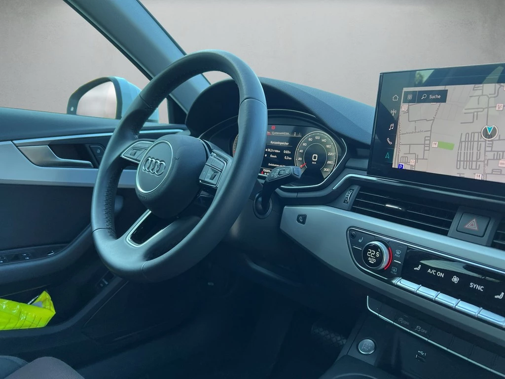 Audi A4 Avant 35 TFSI S tronic *Navi*