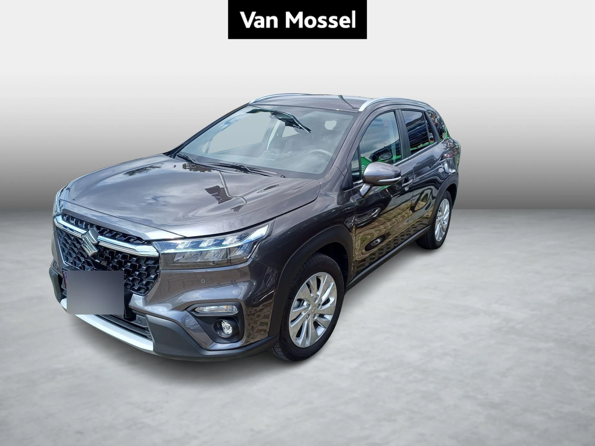 Suzuki-S-Cross-image-0