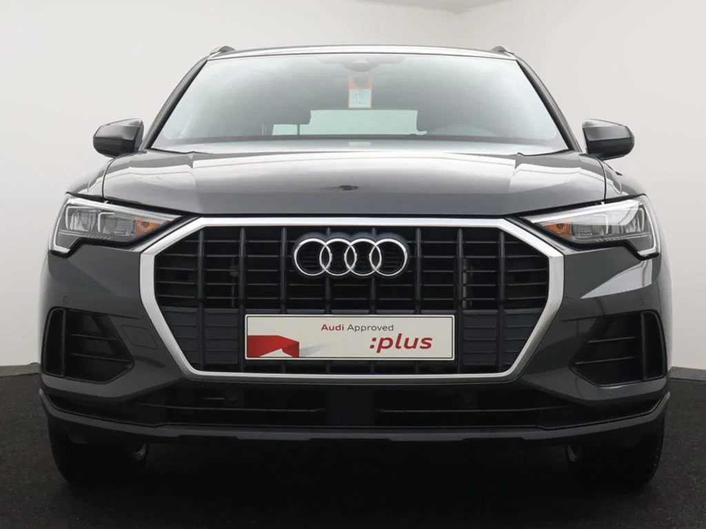 Audi-Q3-image-25