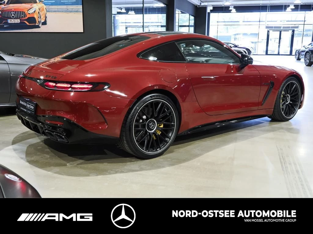 Mercedes-AMG GT 63 4M PERF.-SITZE PANO DISTRO SOUND NIGHT AMG Line