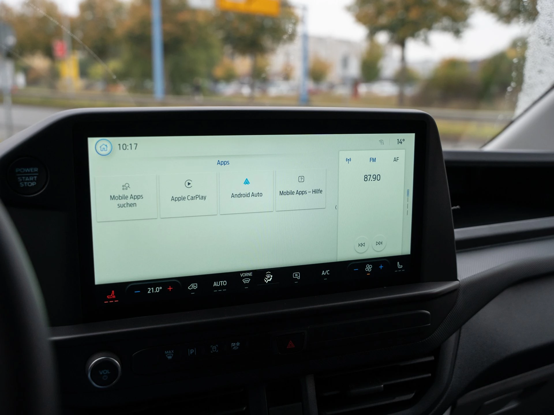 Ford-Transit Custom-image-17