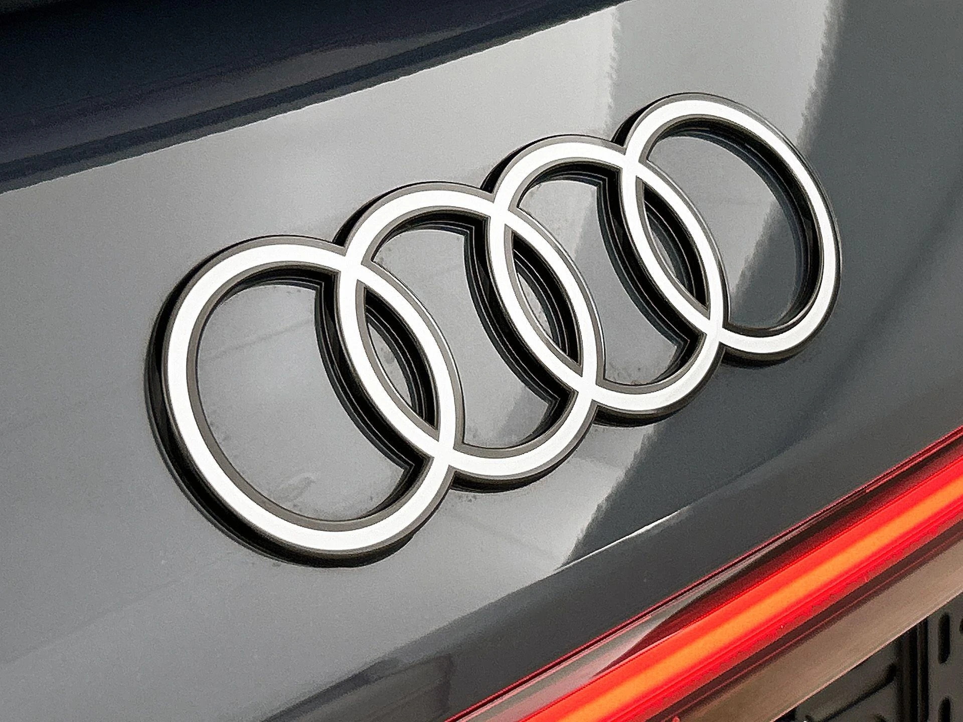 Audi-Q6 e-tron-image-31