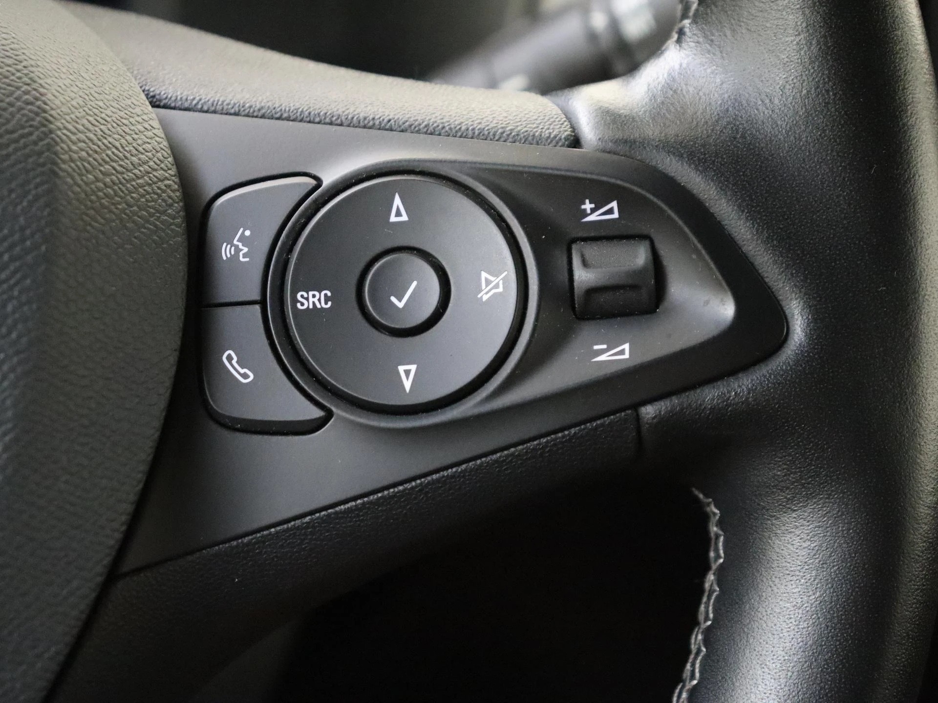 Opel-Corsa-e-image-13