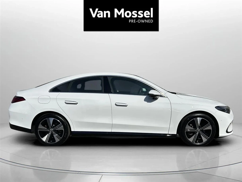Mercedes-Benz-CLA-image-3