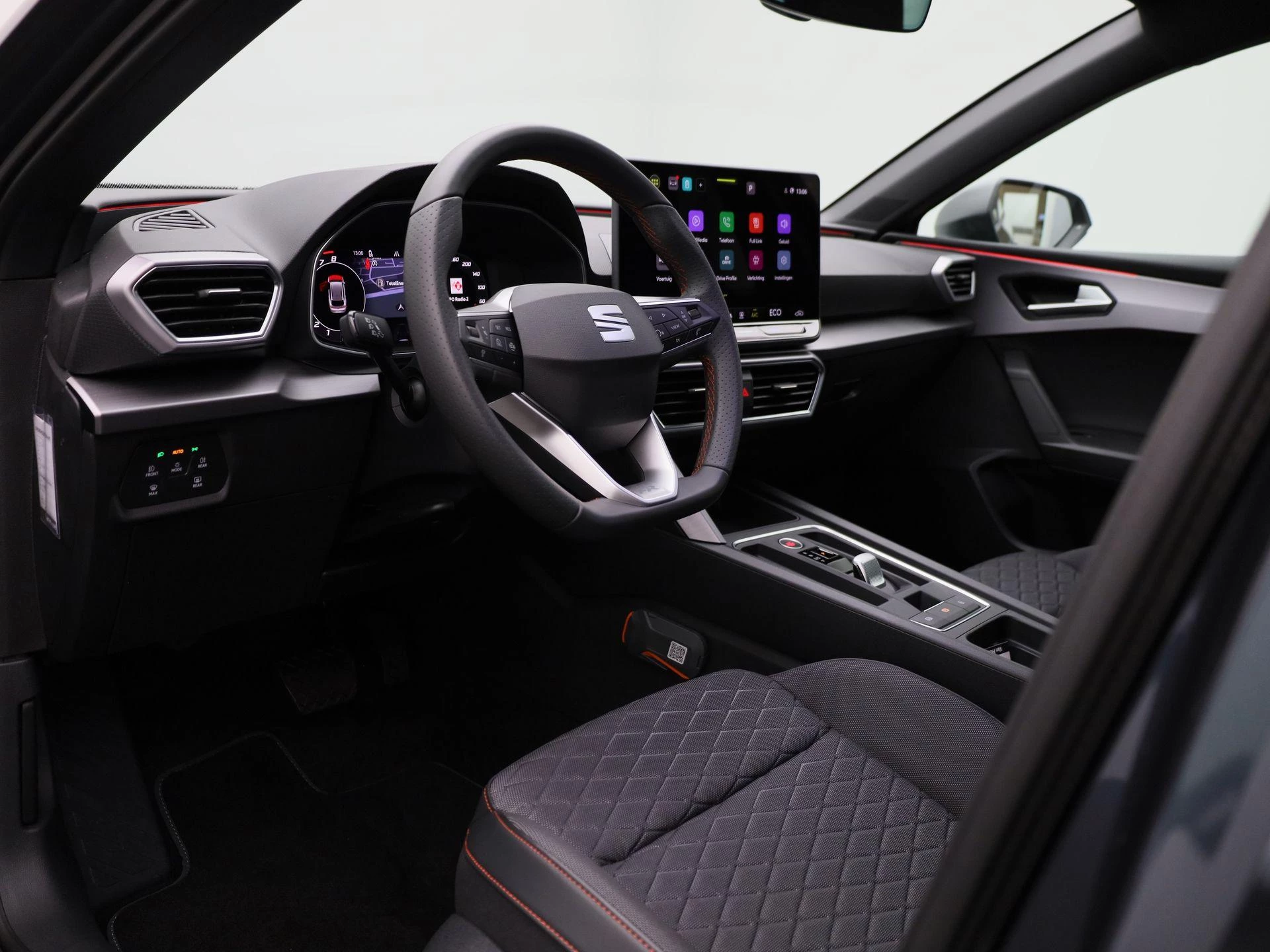 SEAT-Leon-image-34