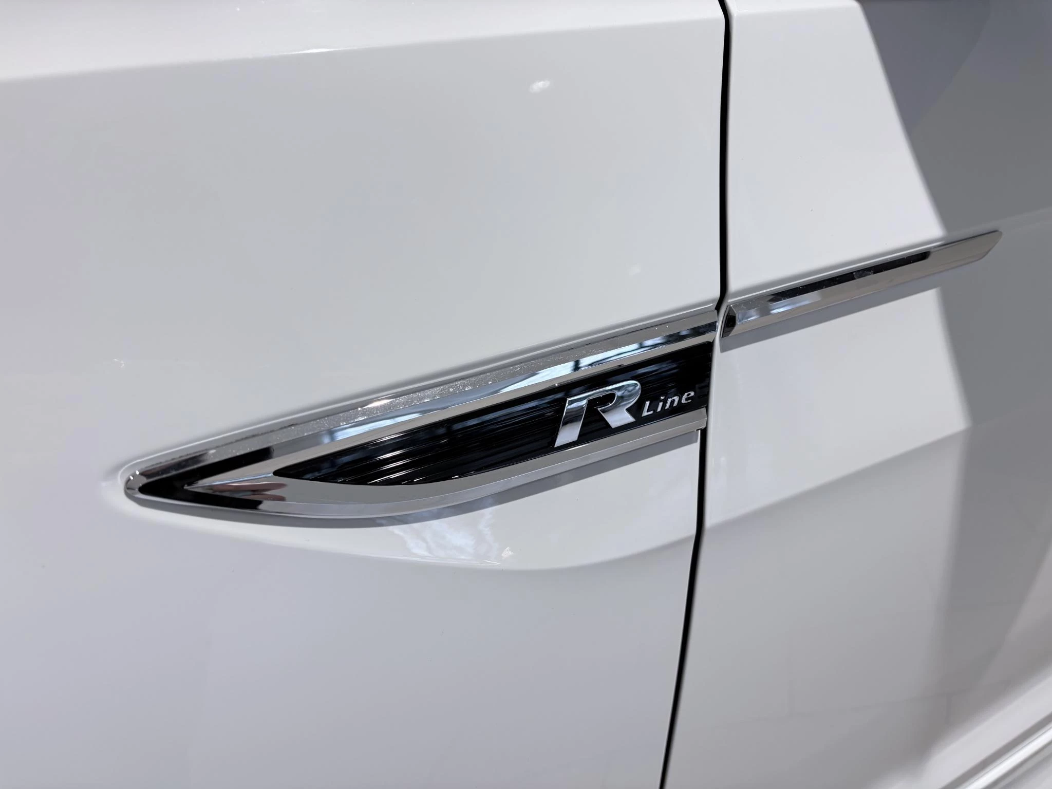 Volkswagen-T-Cross-image-2