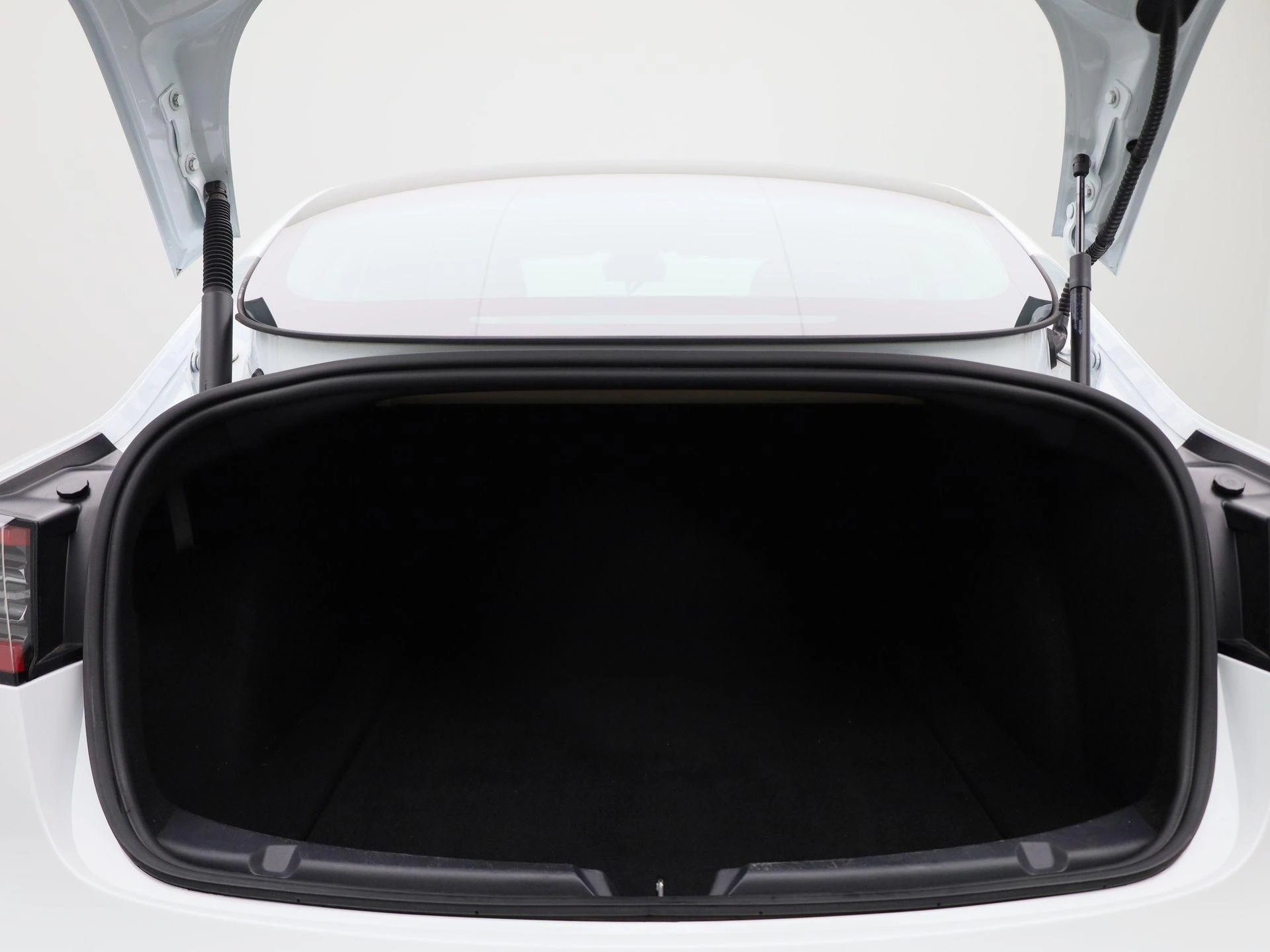 Tesla Model 3 Long Range DUAL MOTOR AWD 75 kWh