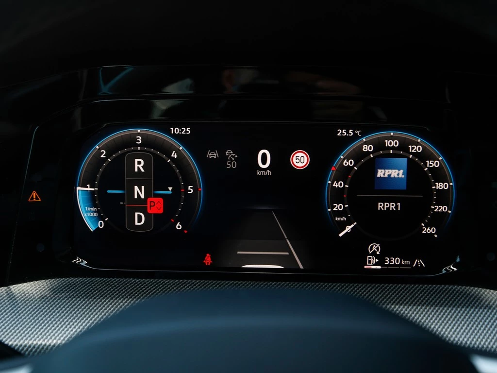 Volkswagen Golf Variant 2.0 TDI DSG R-Line AHK/Navi