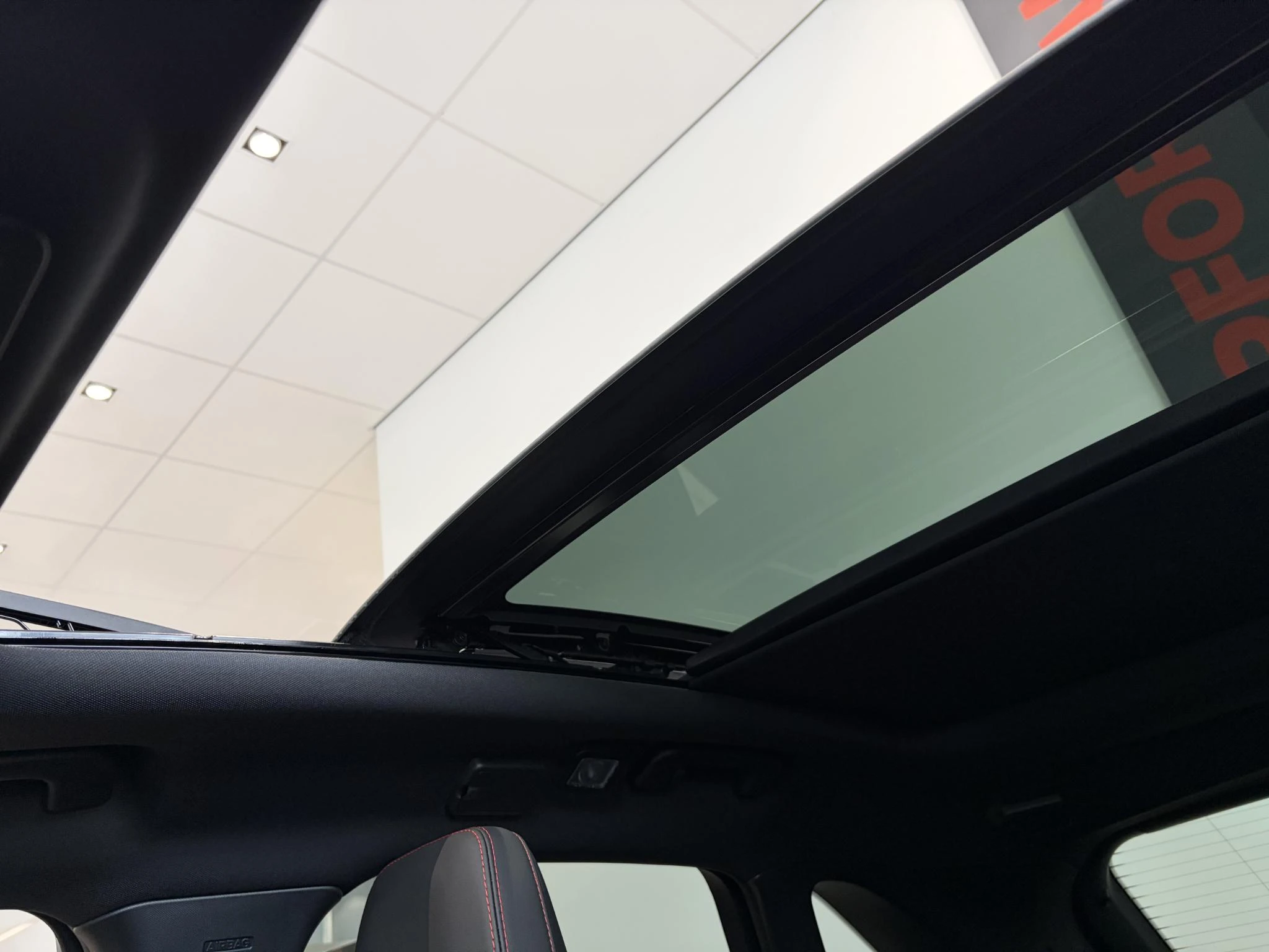 Ford-Kuga-image-18