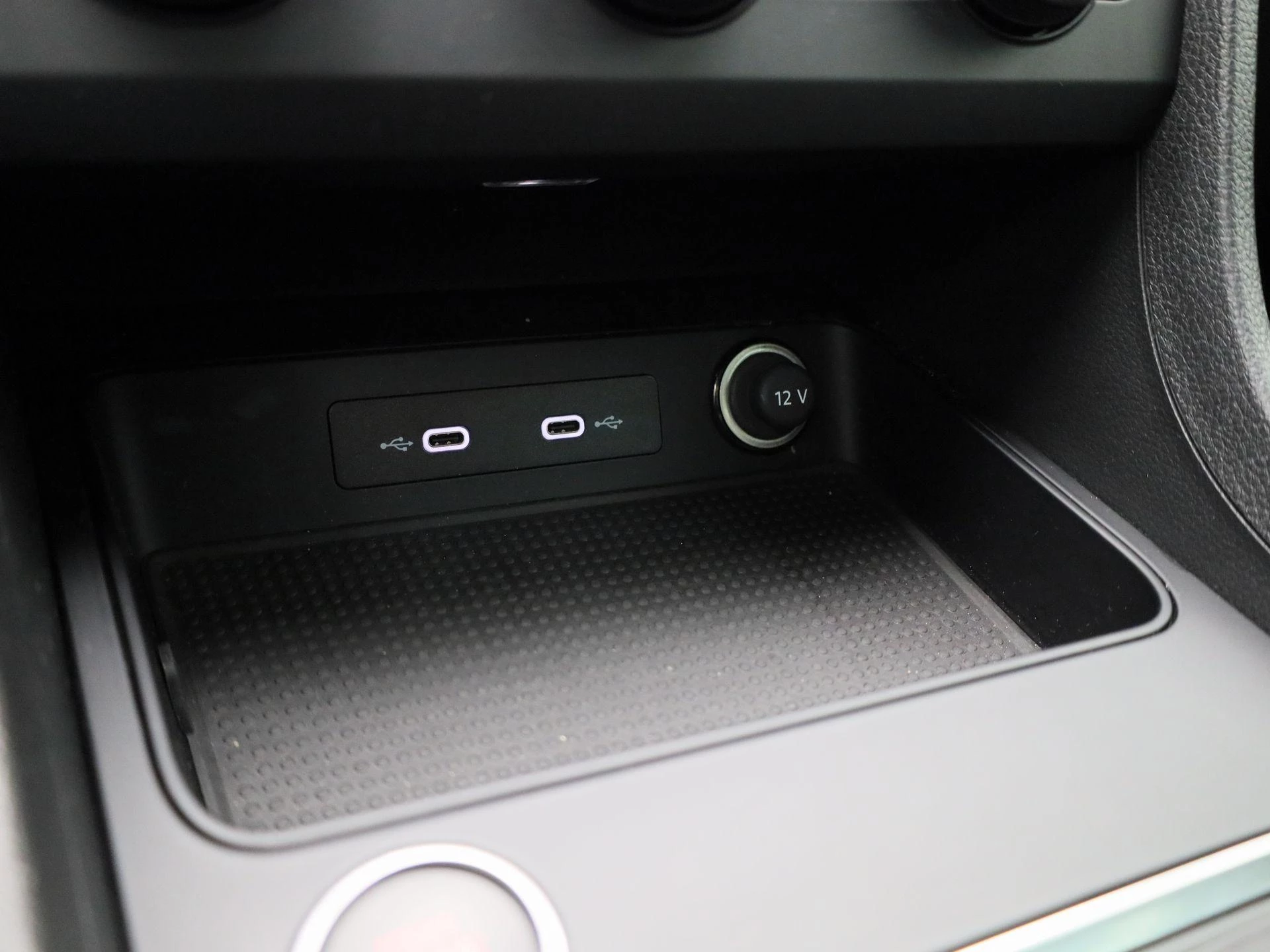 SEAT-Ateca-image-23