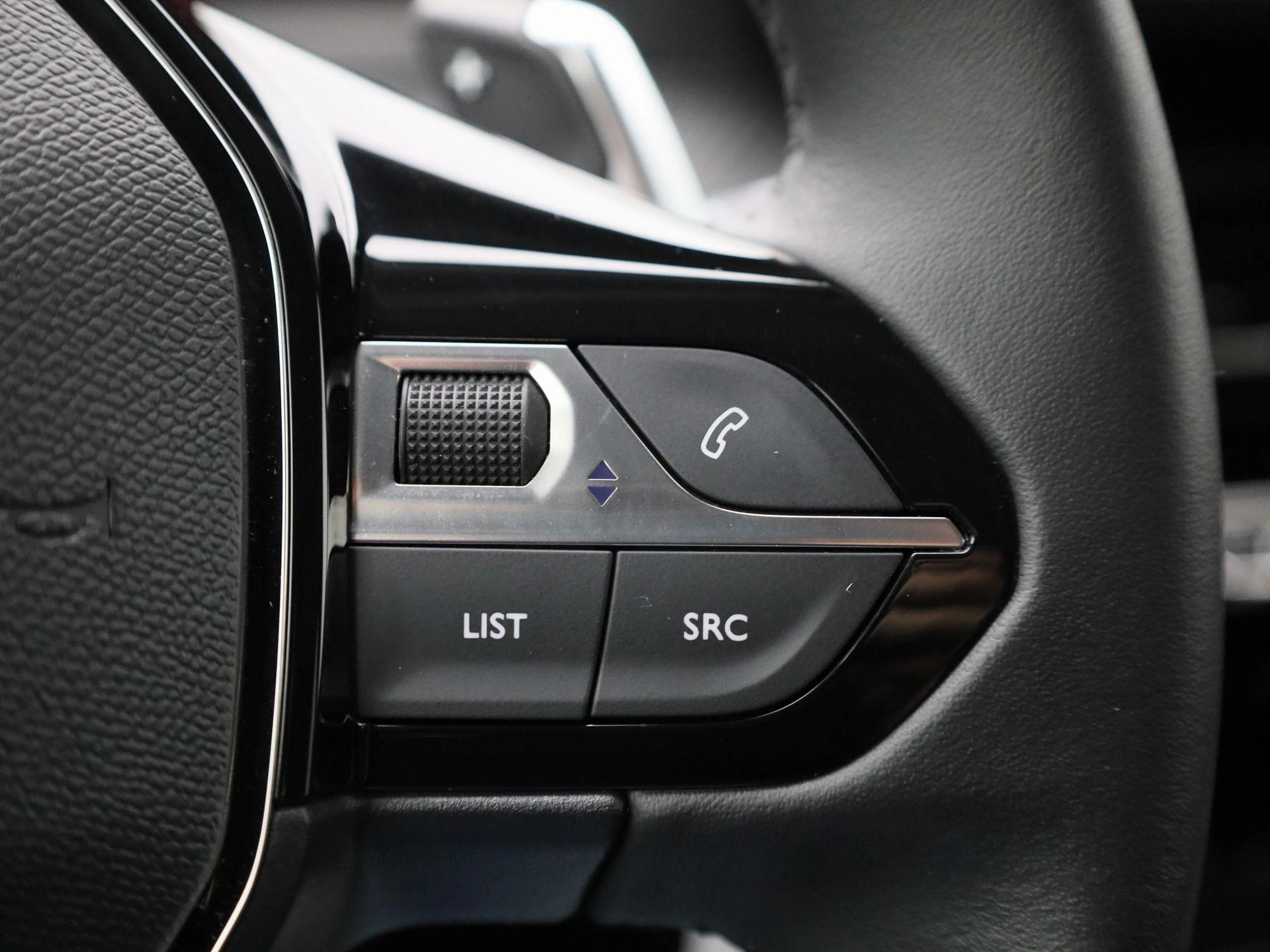Peugeot-2008-image-22