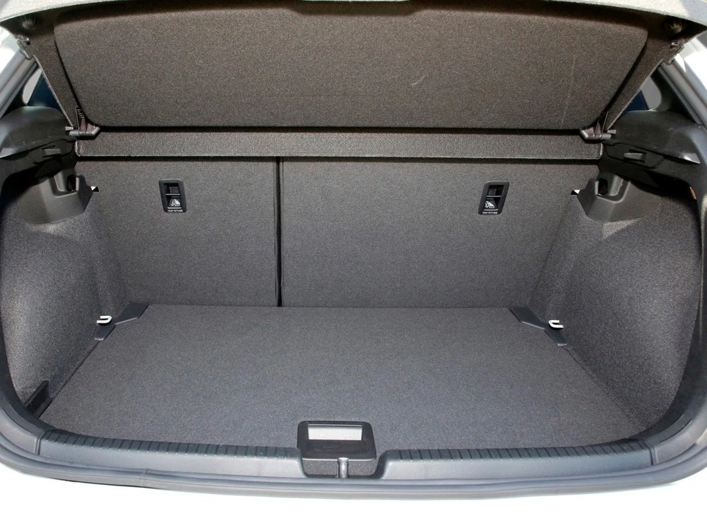 Volkswagen Polo VI 1.0 TSI DSG R-Line 17" Navi+VC ACC LED RFK+PDC SHZ