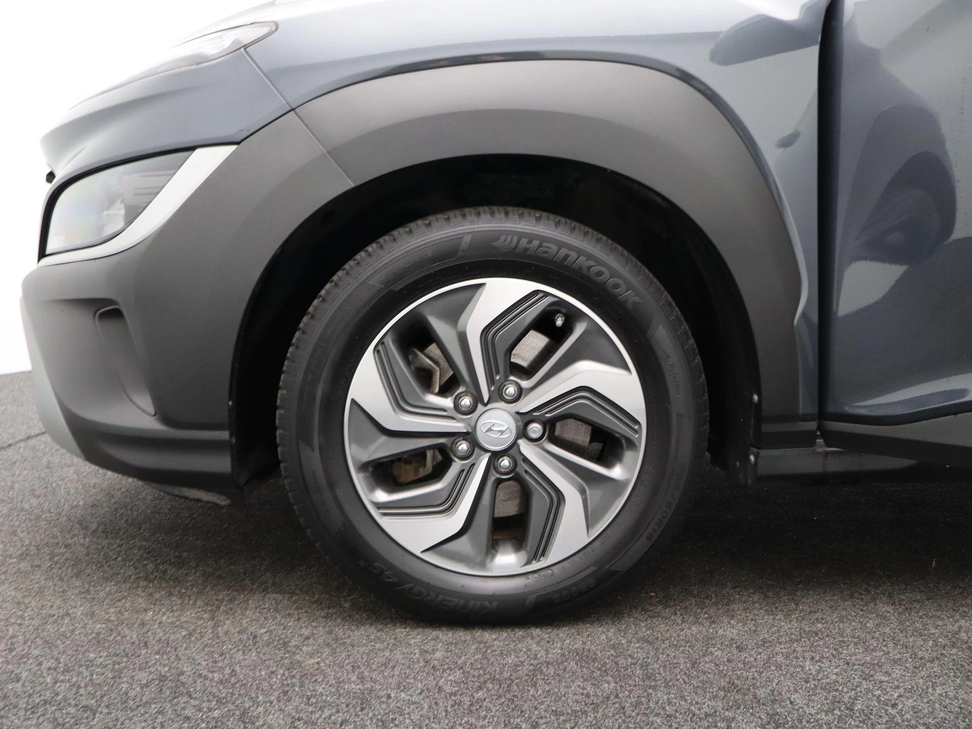 Hyundai-Kona-image-14