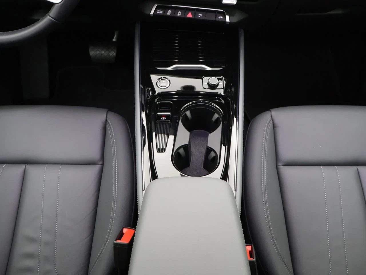 Audi-Q3-image-19