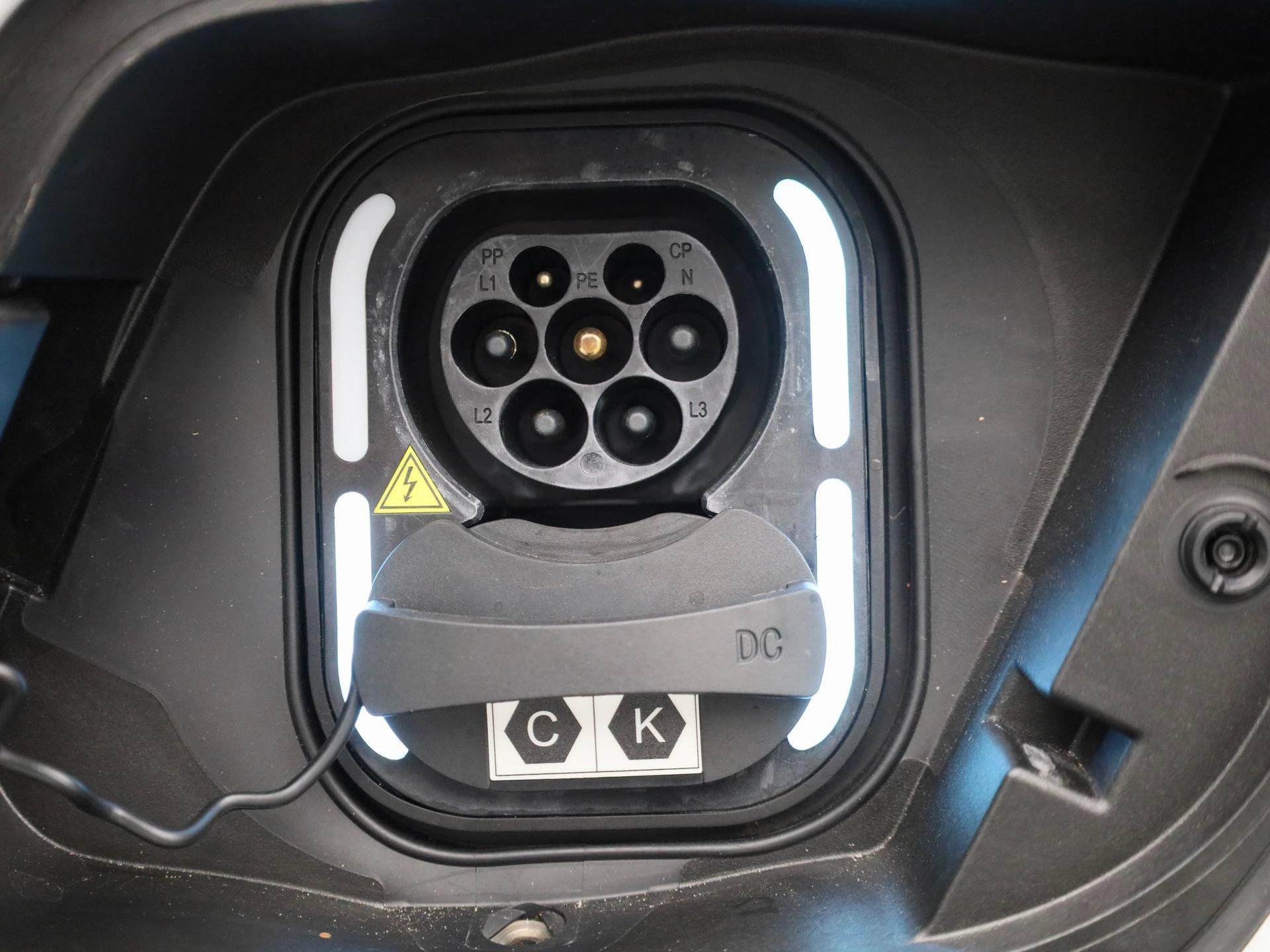 MG-MG4 EV-image-12