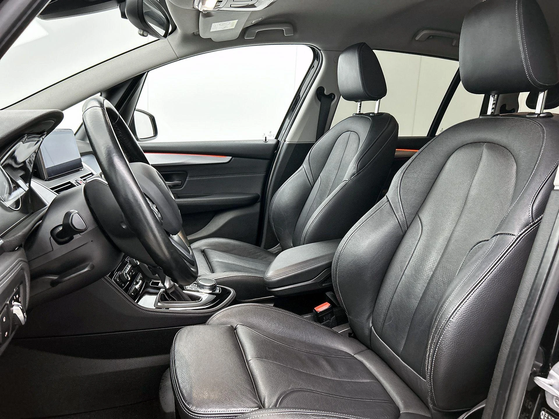 BMW-2 Serie-image-34