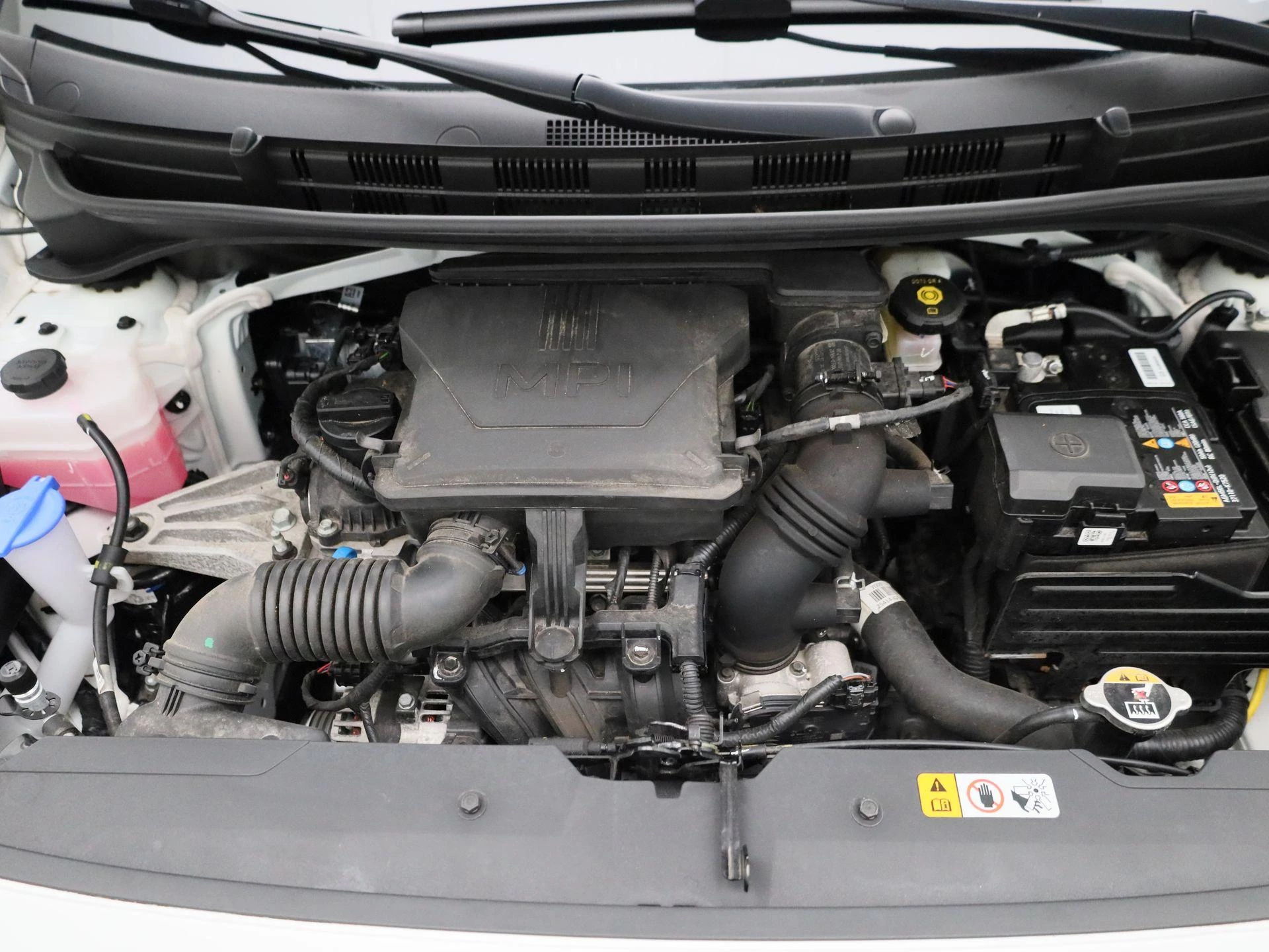 Hyundai-i10-image-25