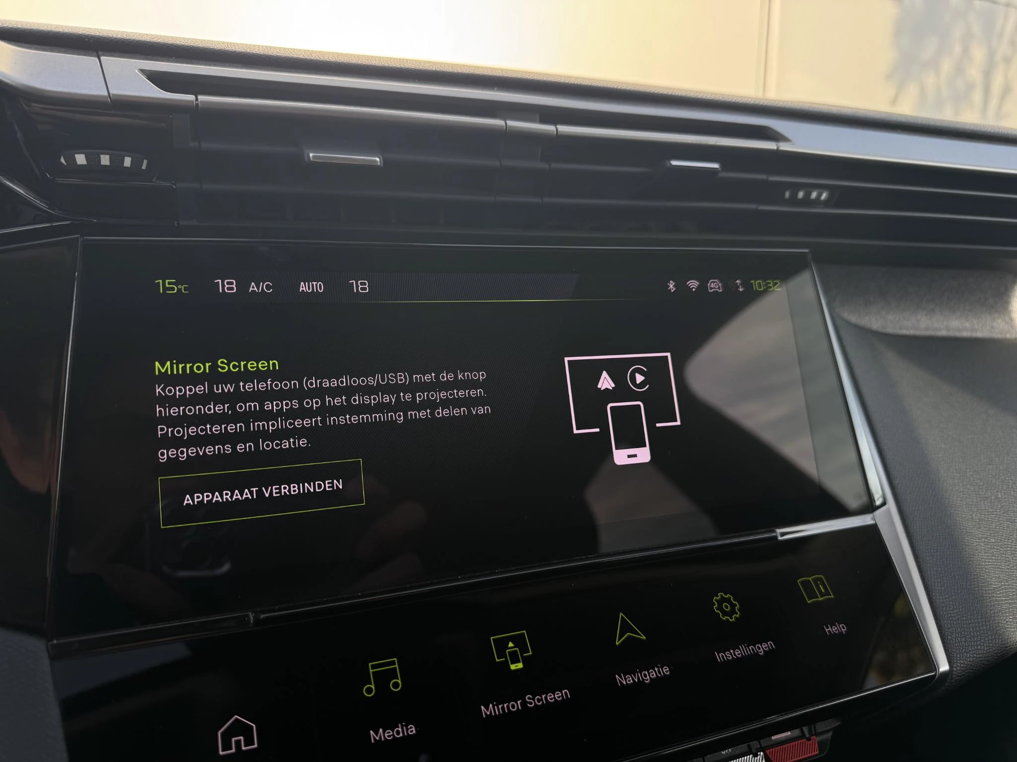 Peugeot-308-image-19
