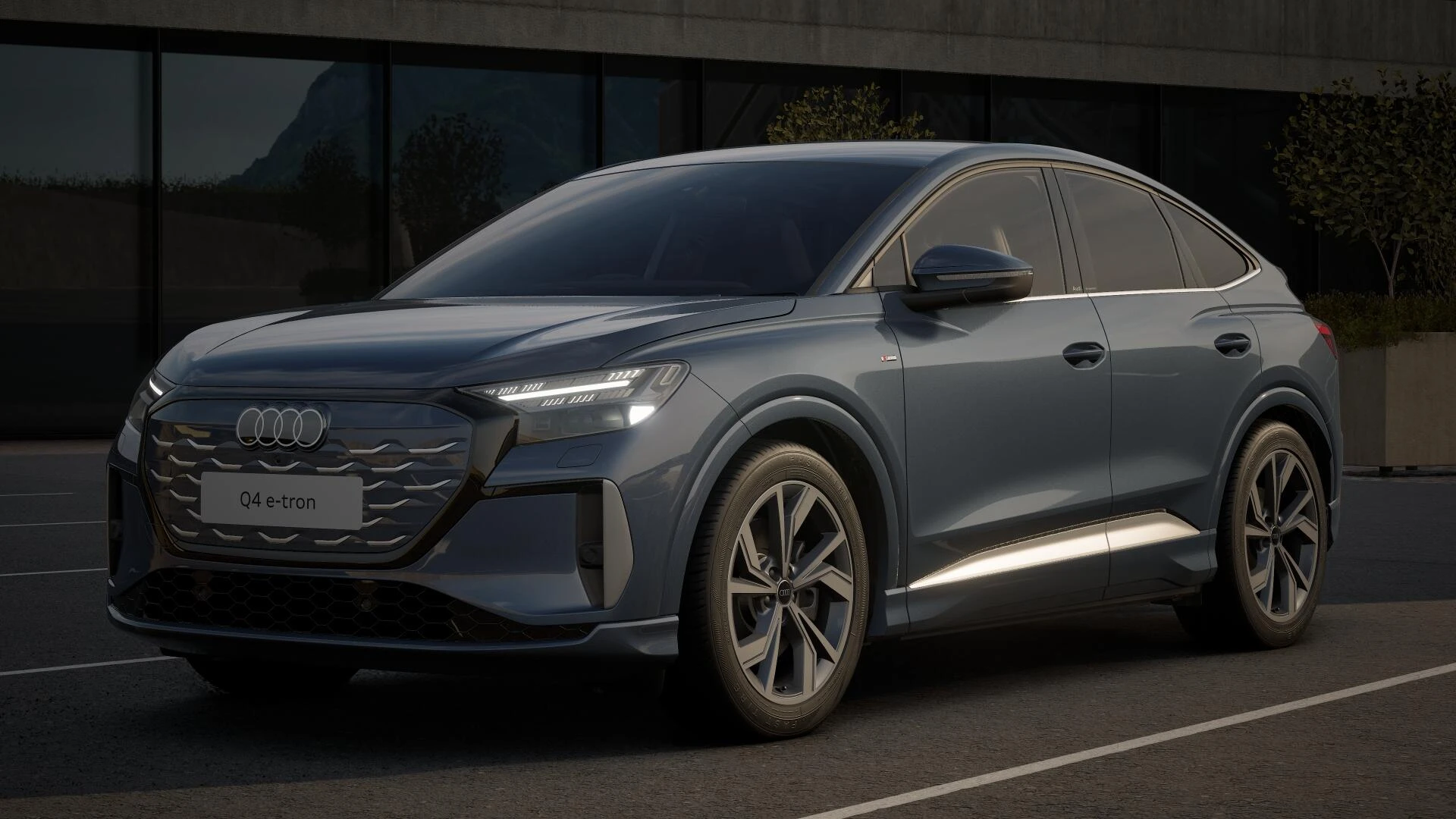 Audi-Q4 Sportback e-tron-image-10