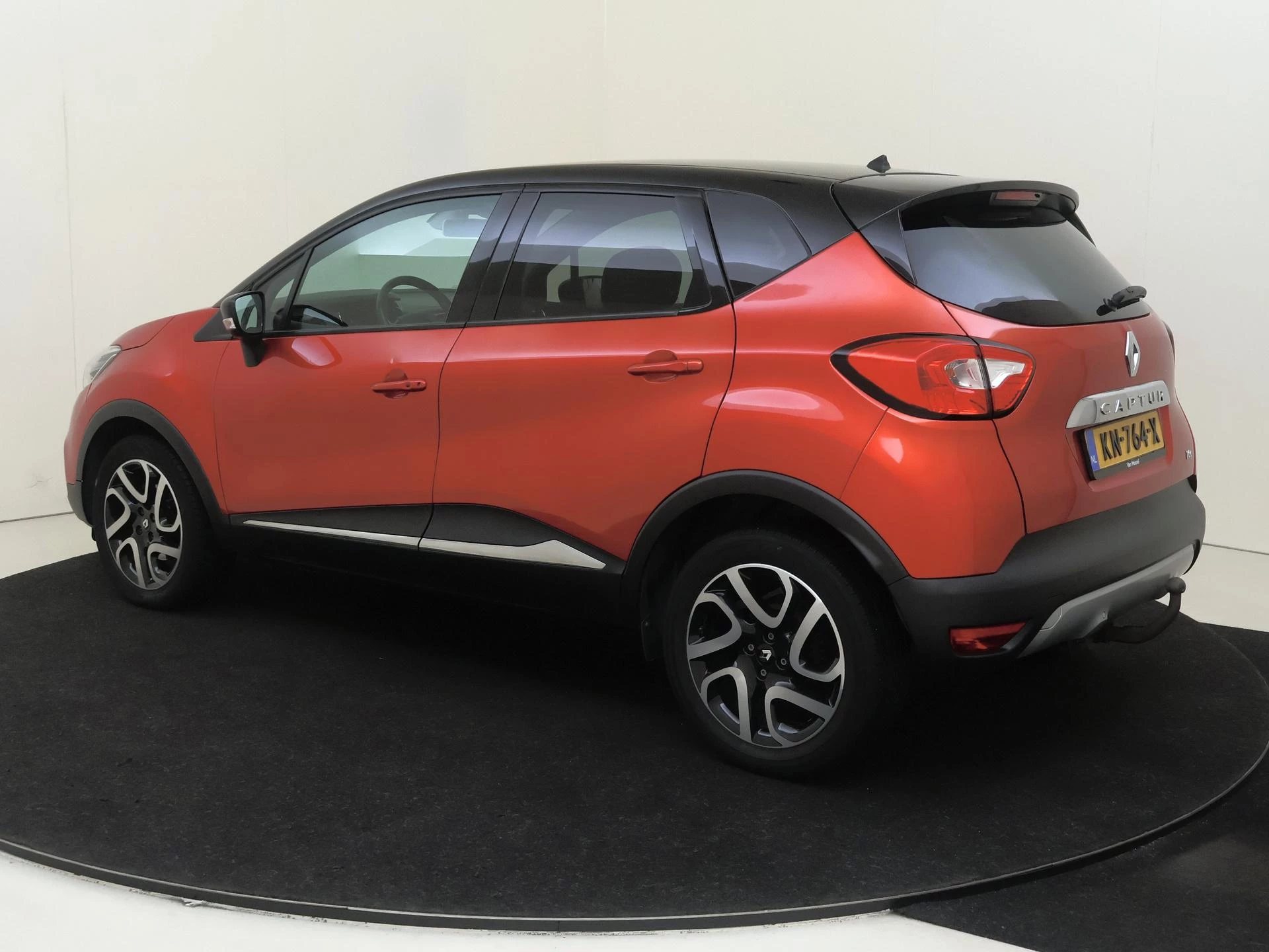 Renault-Captur-image-2