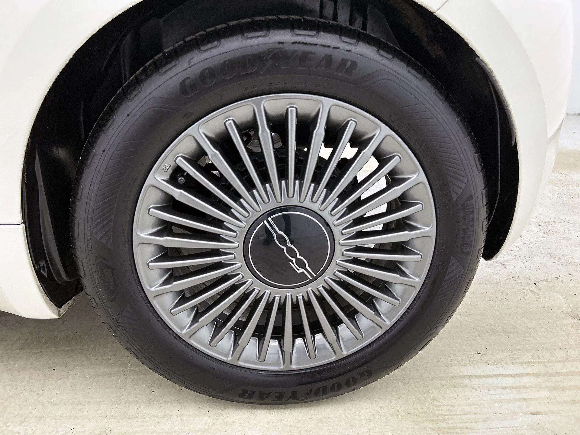Fiat 500 Icon 42 kWh