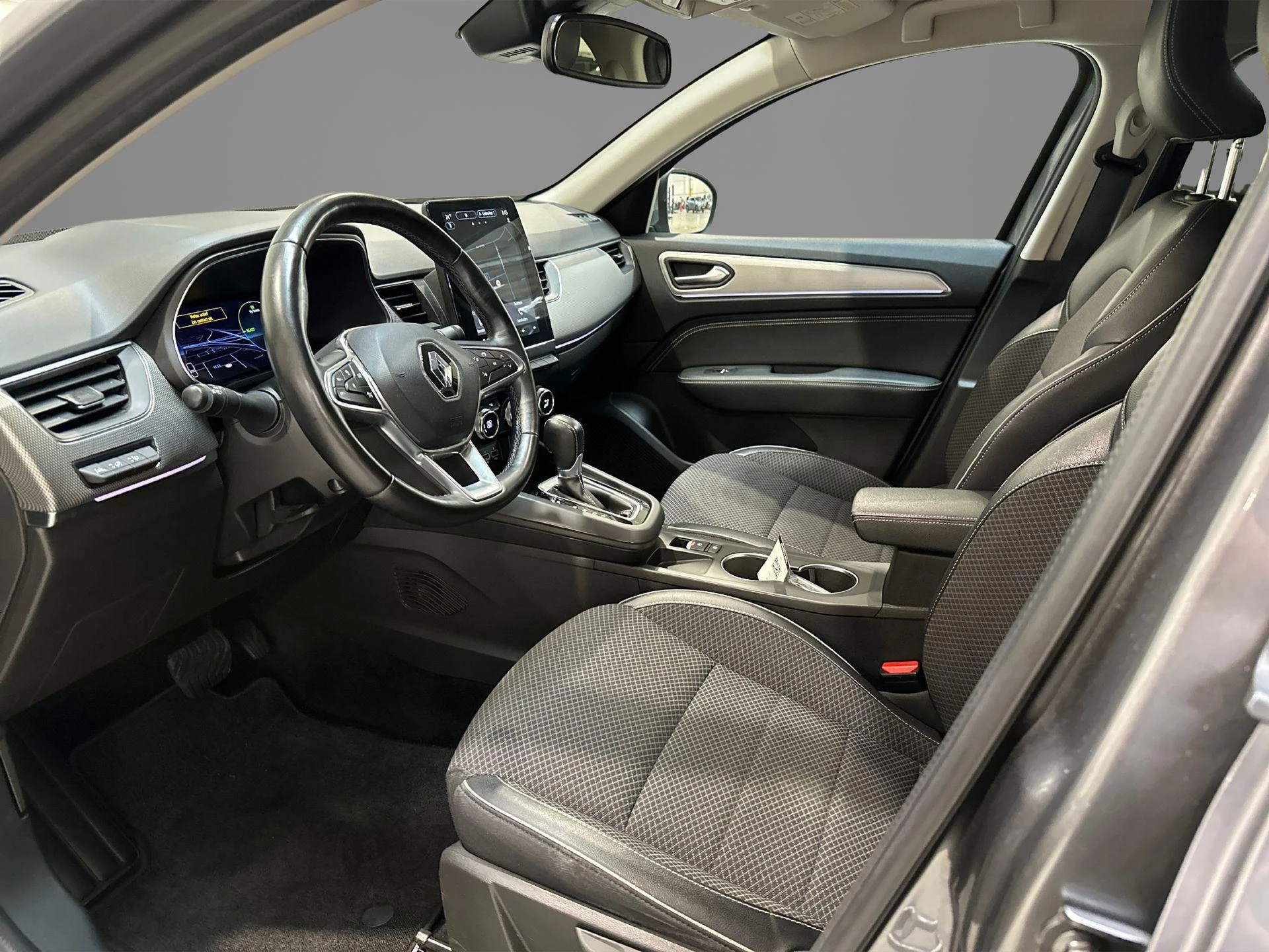 Renault-Arkana-image-11
