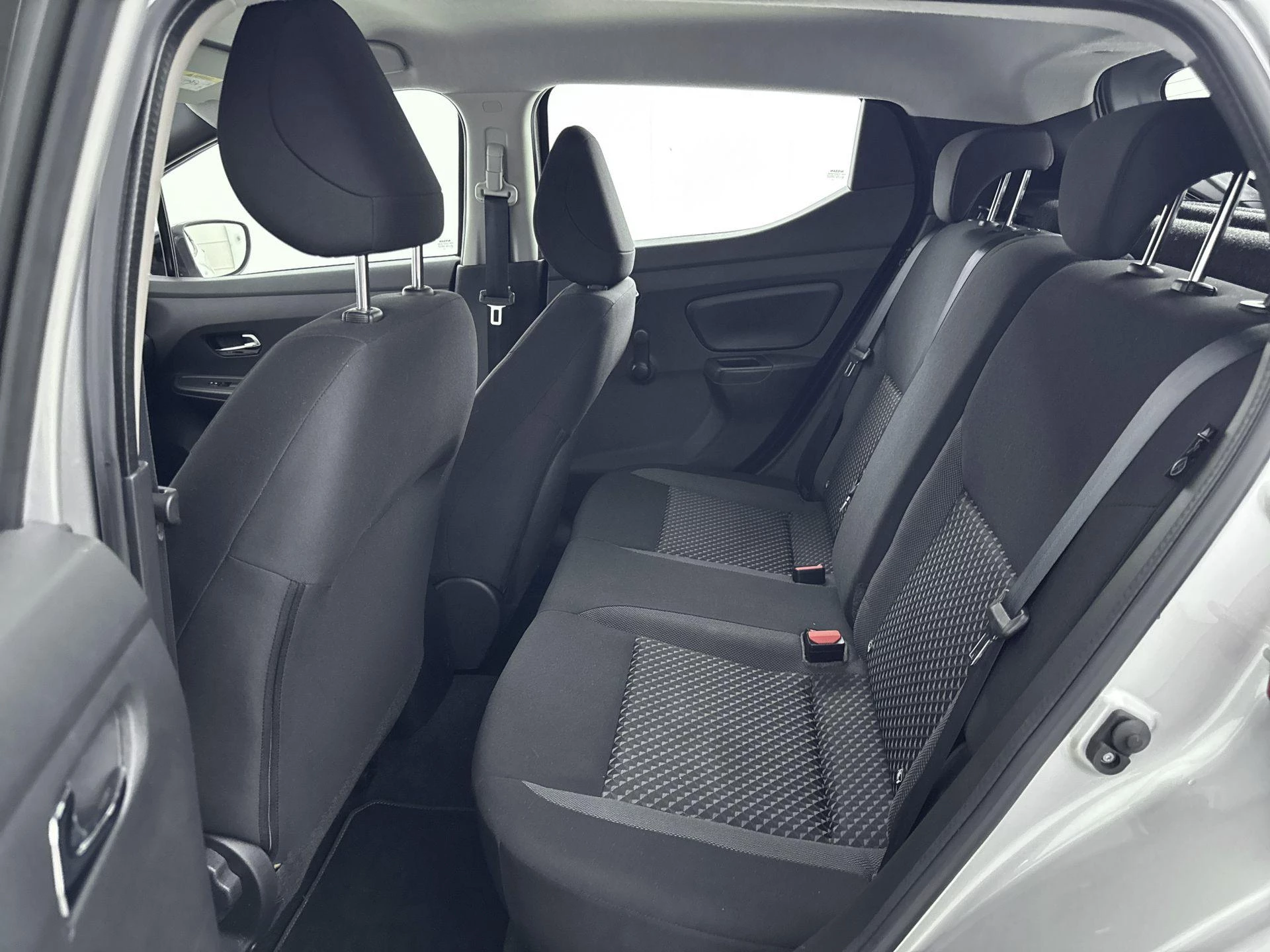 Nissan-Micra-image-23