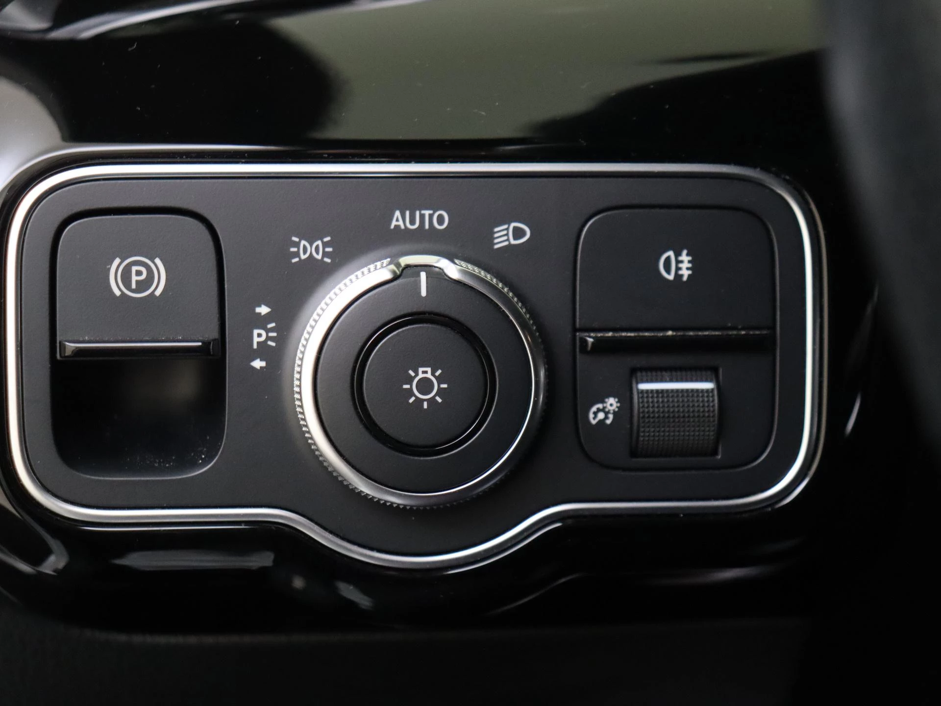 Mercedes-Benz-A-Klasse-image-27