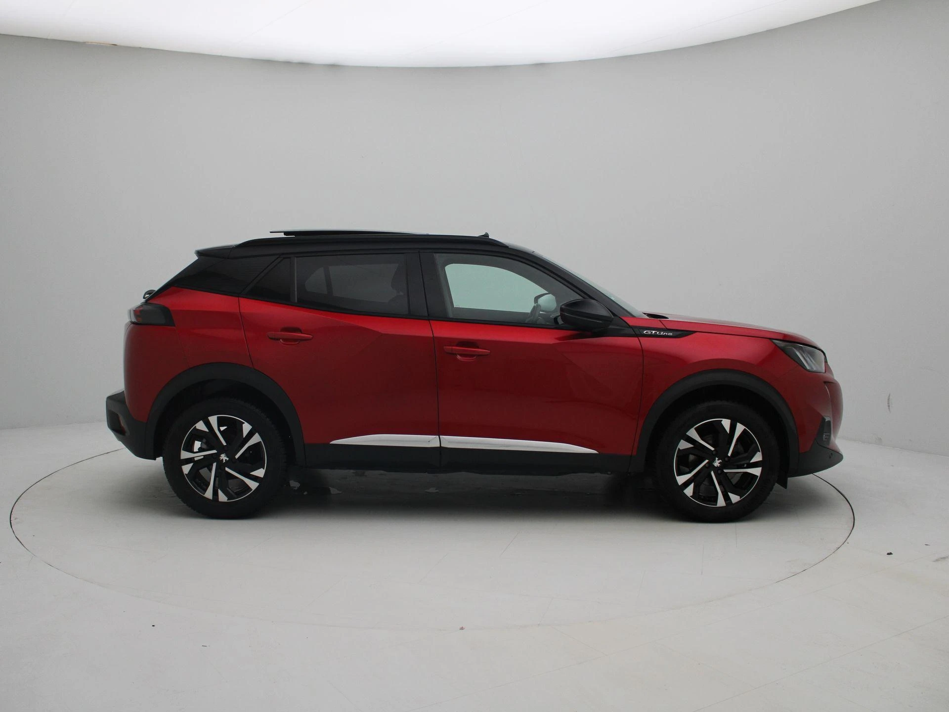 Peugeot-2008-image-5